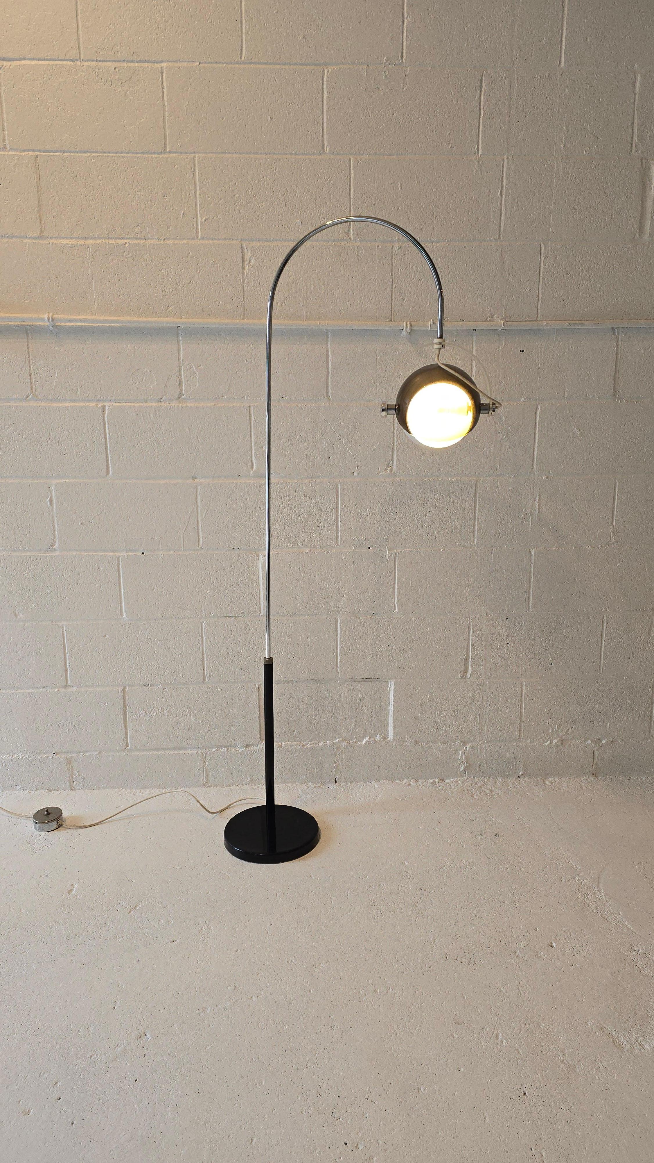 Unknown Arc Lucite Acrylic Chrome Floor Lamp