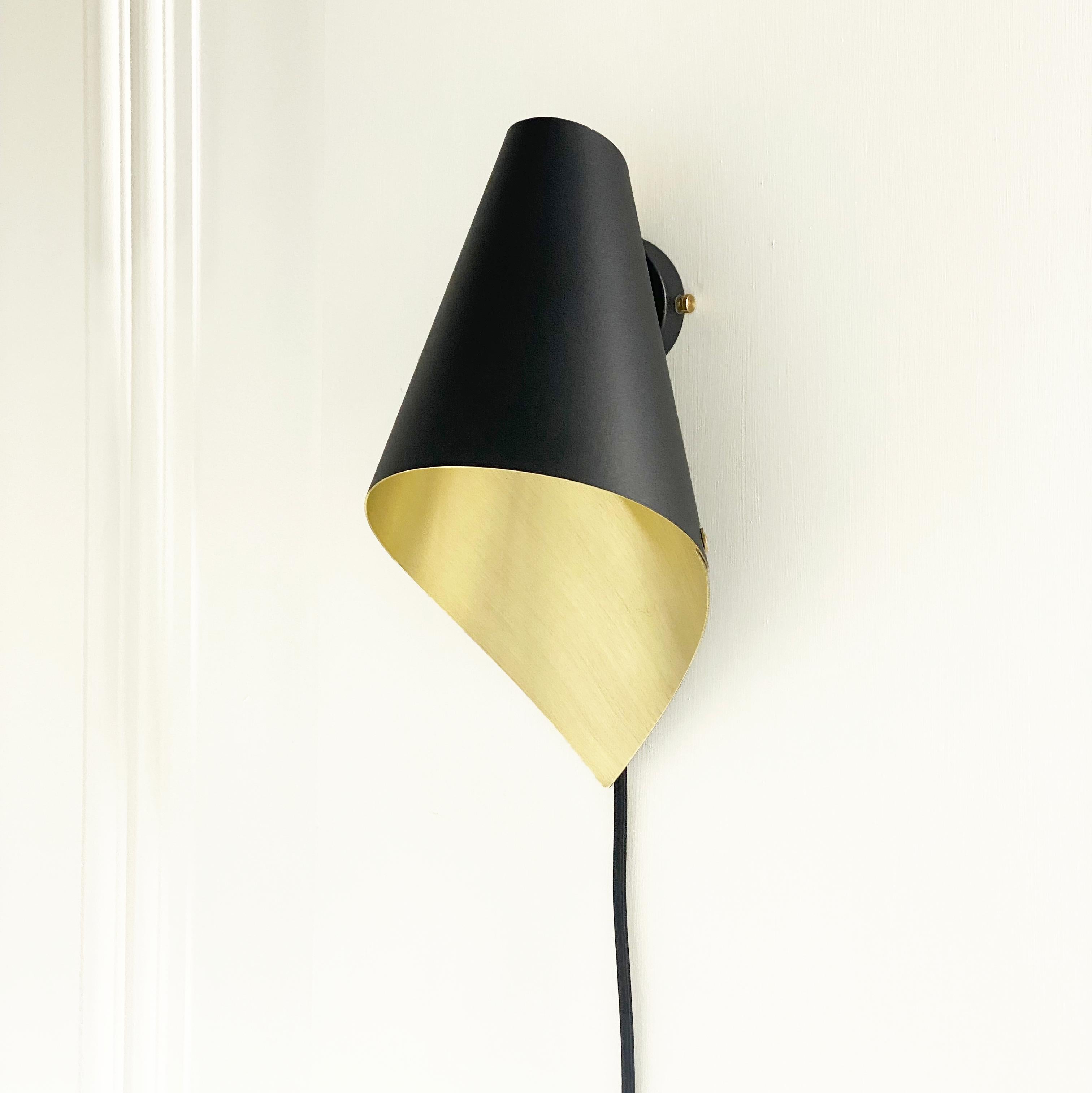 British ARC Plug in Modern Wall Light in Black and Brushed Brass Made in Britain For Sale