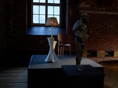 Arc - Solid oak floor standing lamp with twisting stem