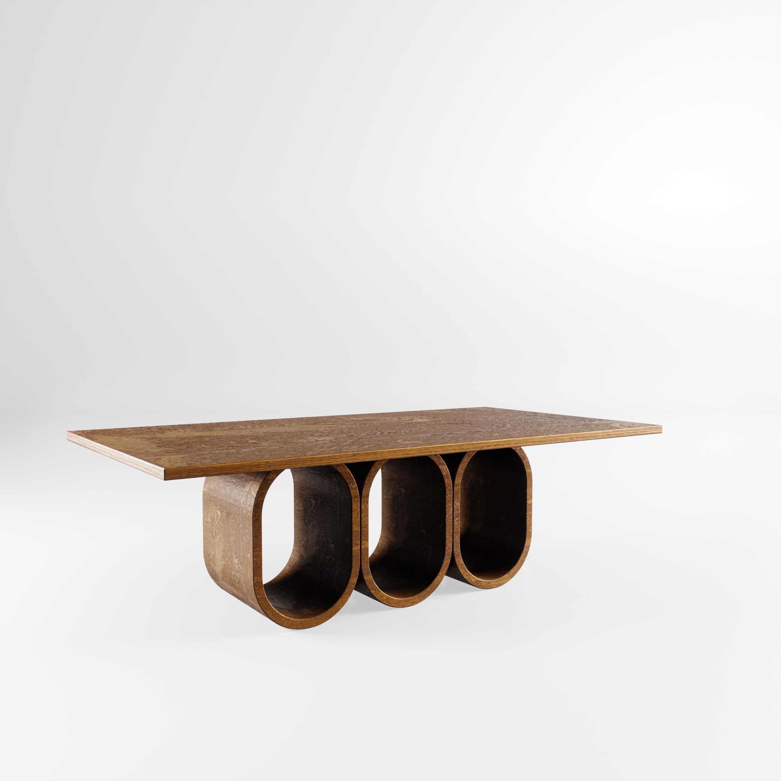Arcade Dining Table, Kasadamo Design & Pierre Tassin In New Condition For Sale In Chézard, CH
