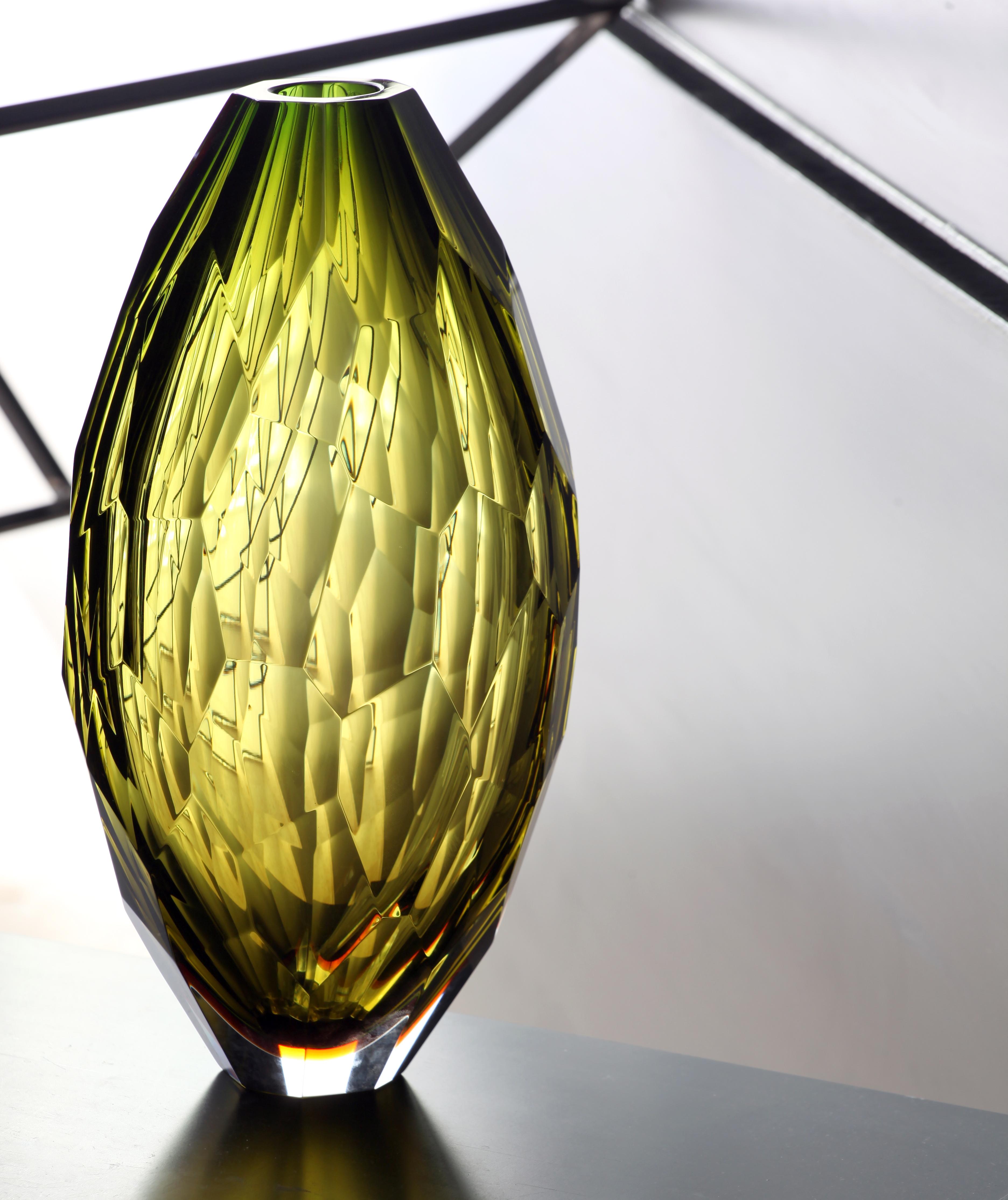 Fait main Vase en verre d'art de Murano Arcade « Euro Olive » au design d'Ivan Baj en vente