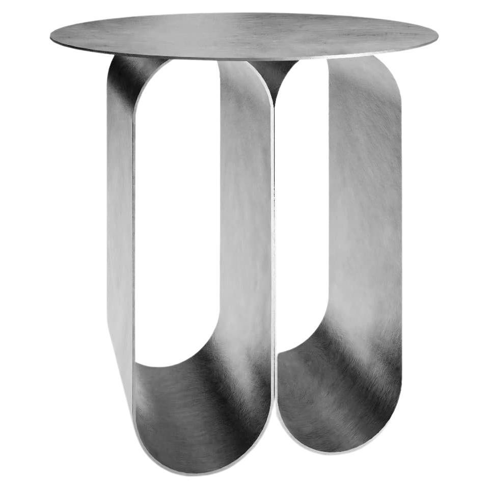 Table d'appoint Arcade, version ronde à 2 arches en argent, Kasadamo & Pierre Tassin