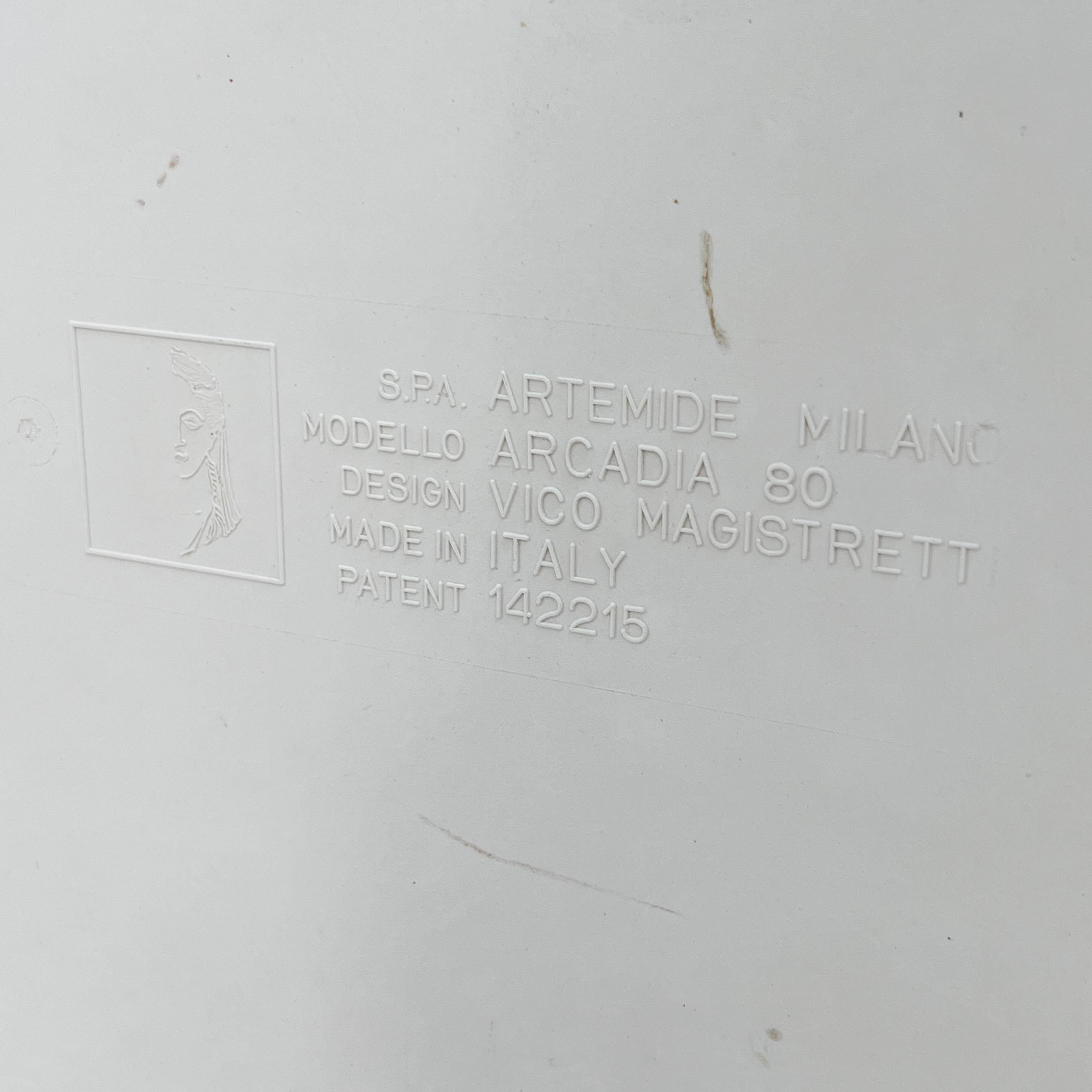 Arcadia 80 Coffee Table by Vico Magistretti for Artemide, 1970s 2