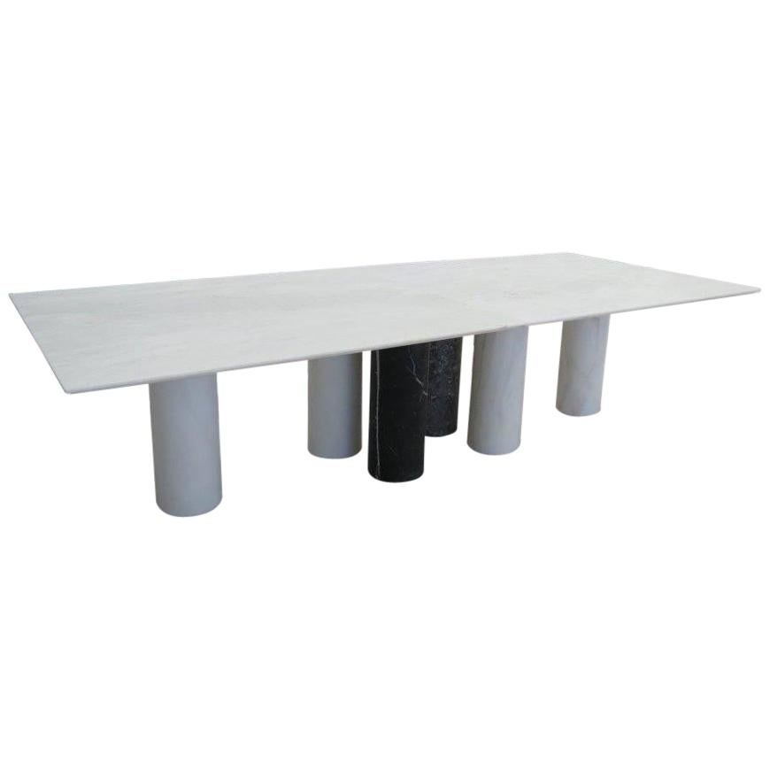 Arcaico Marble Dining Table in Estremoz Bianco Marble by Kreoo For Sale