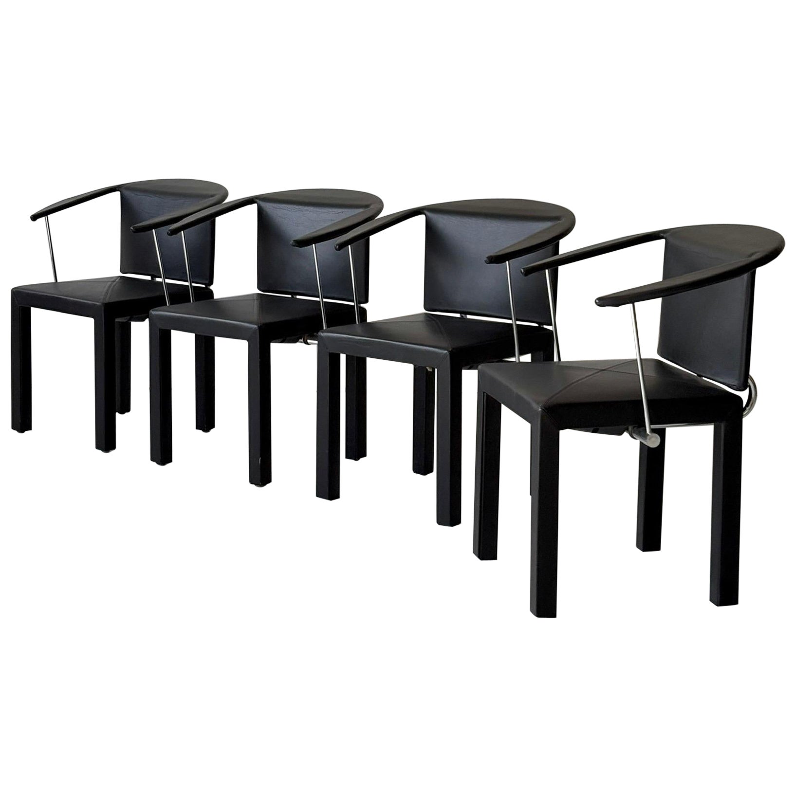 Chaises Arcella par Paolo Piva pour B&B Italia.