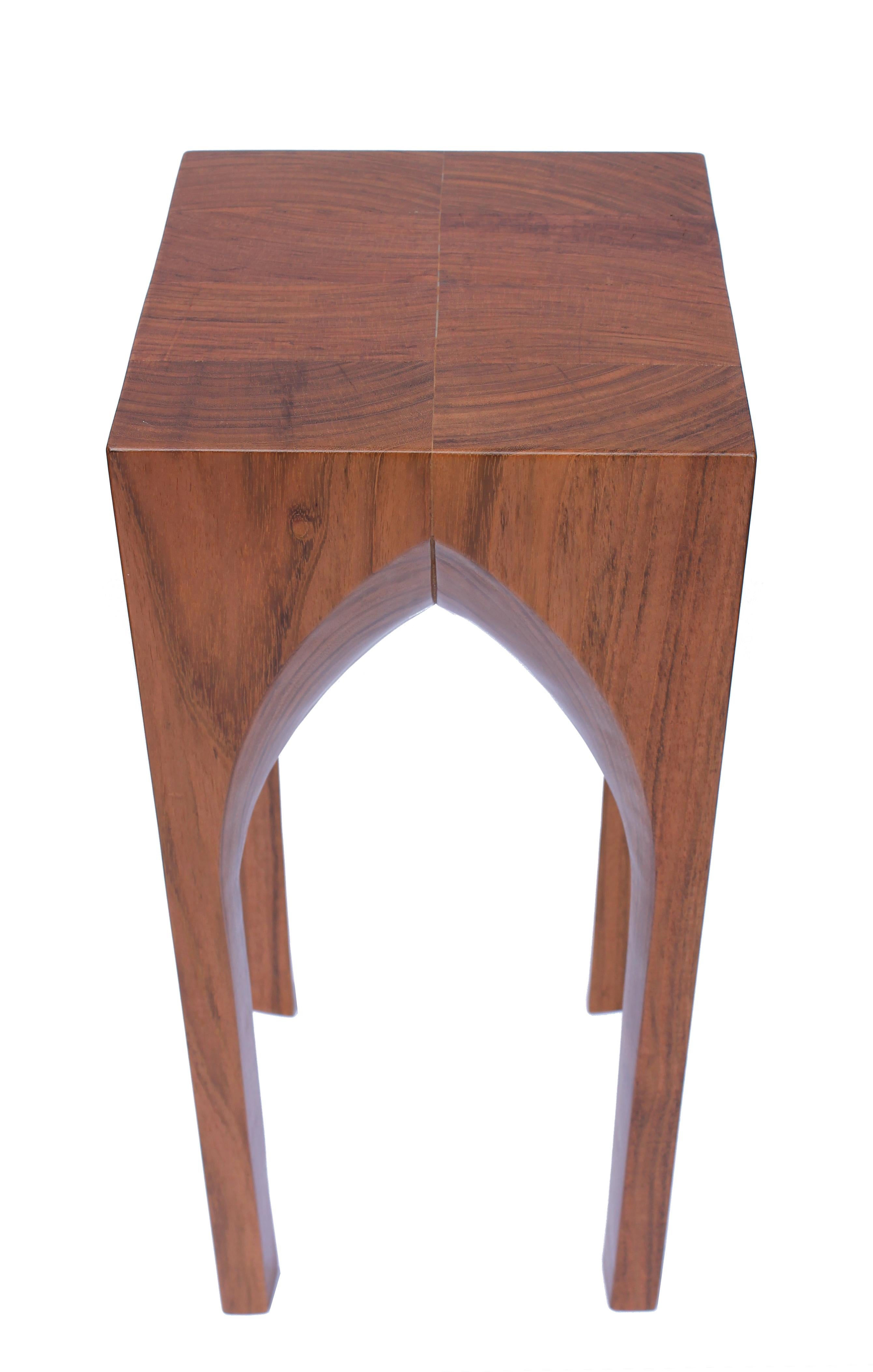 Modern Arch Side Table - Pointed Arch (Jatobá wood) For Sale