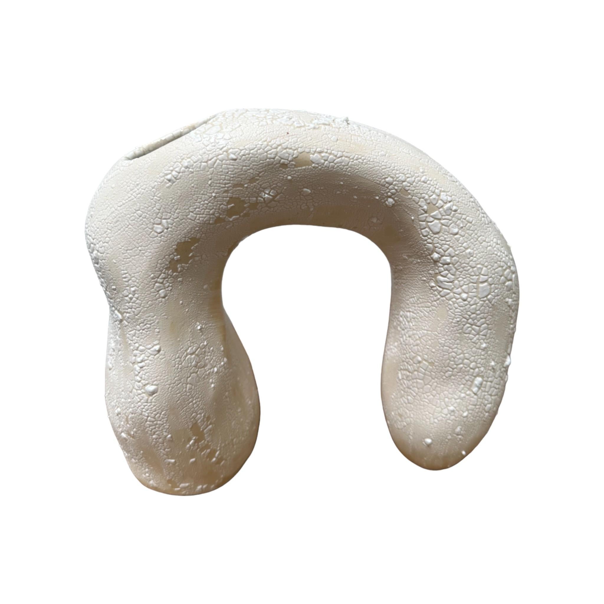 XXIe siècle et contemporain Vase en grès Arch Vessel en vente