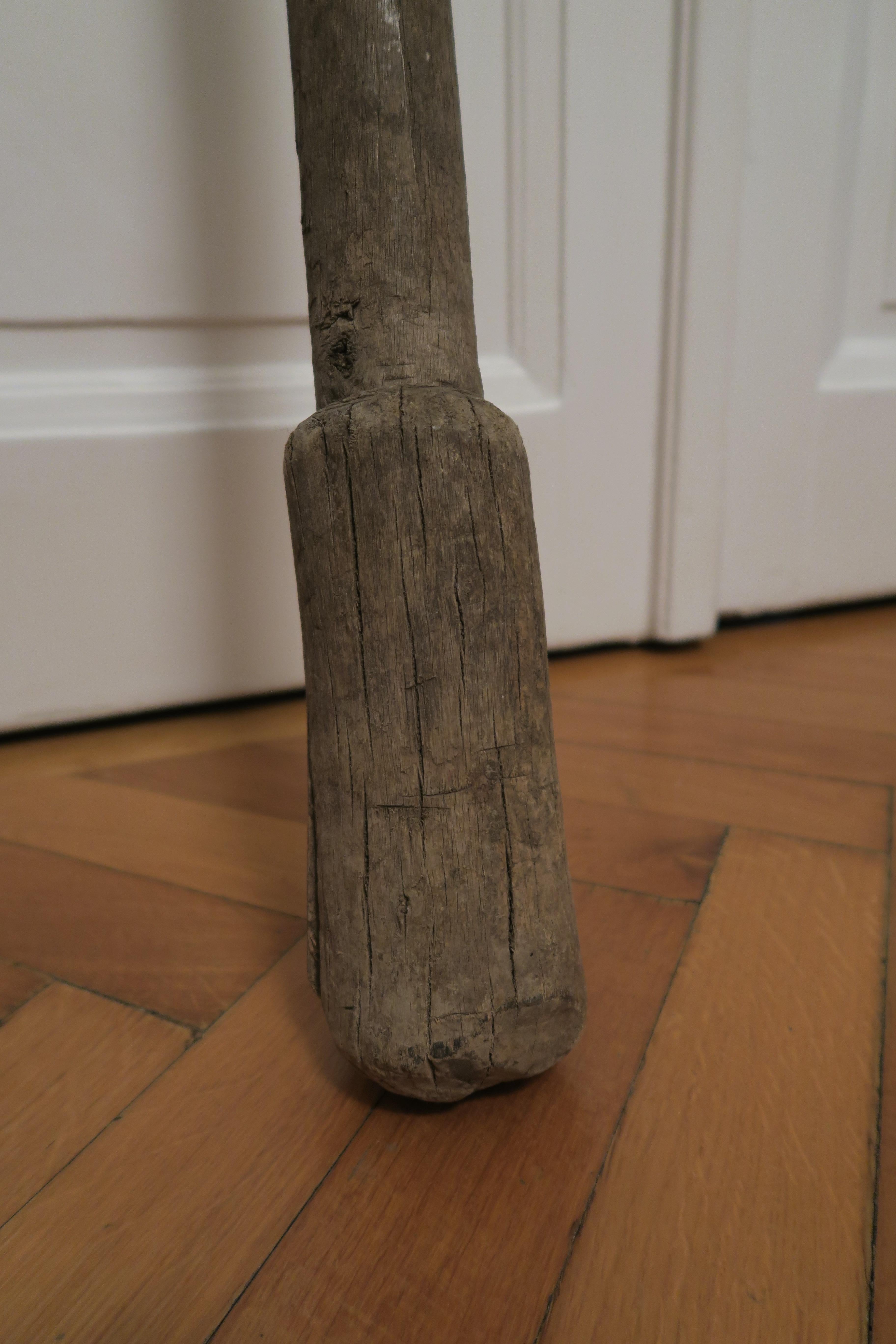 Afrikanischer Archaik-Mortar aus Eisenholz im Angebot 6