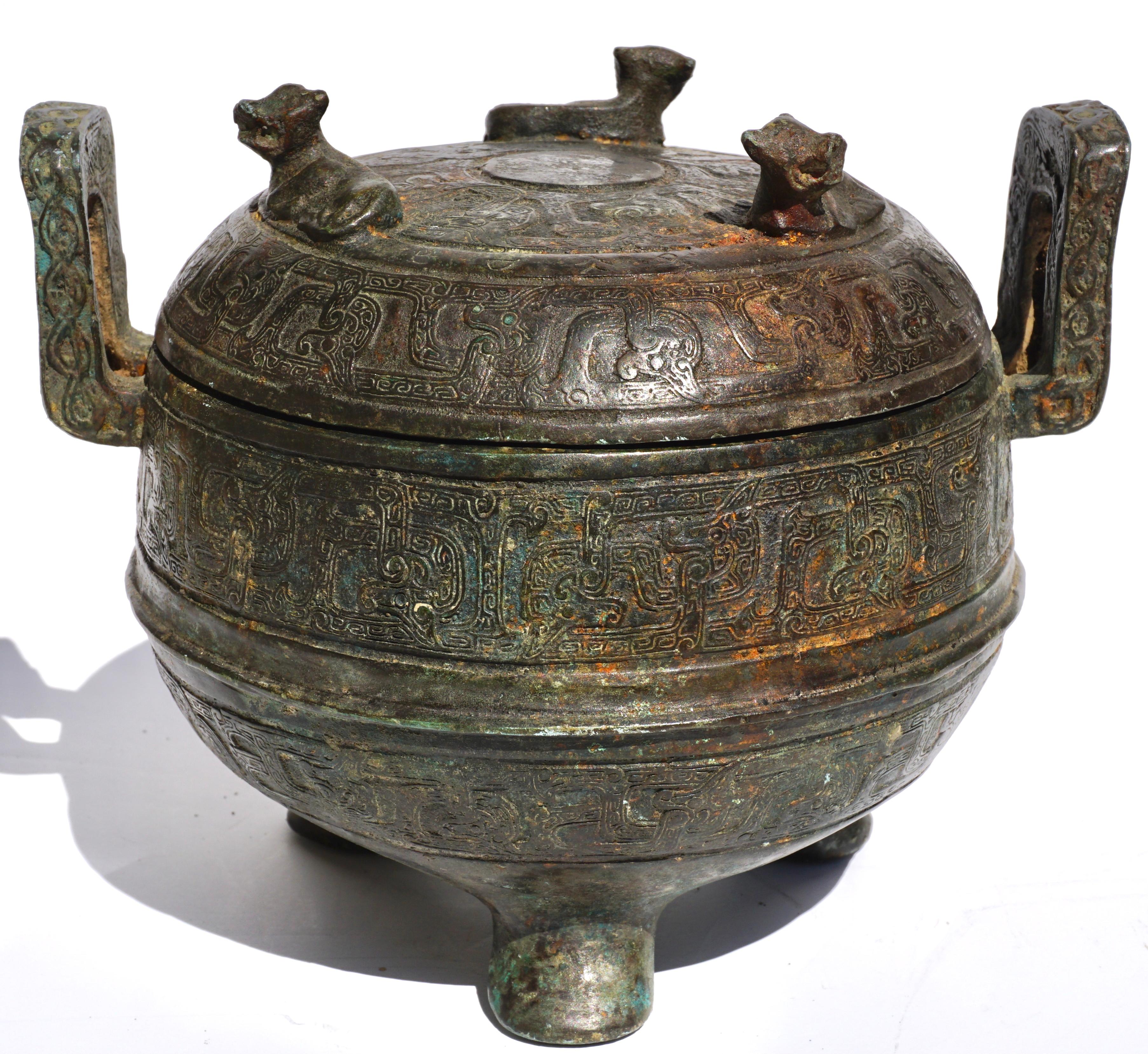 Archaistic Archaic Bronze Ding Warring States Period For Sale