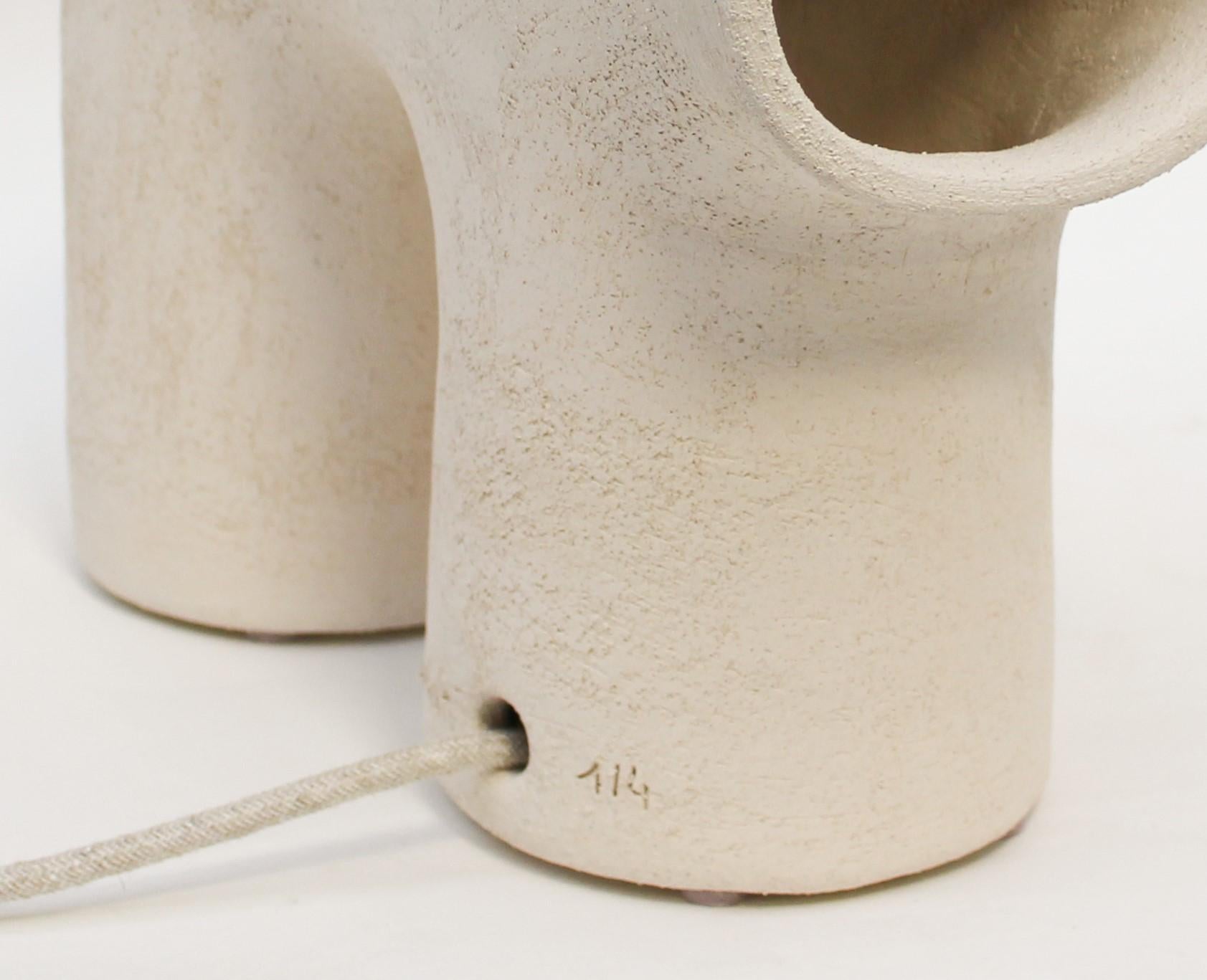 Arche #5 Lámpara de gres de Elisa Uberti Francés