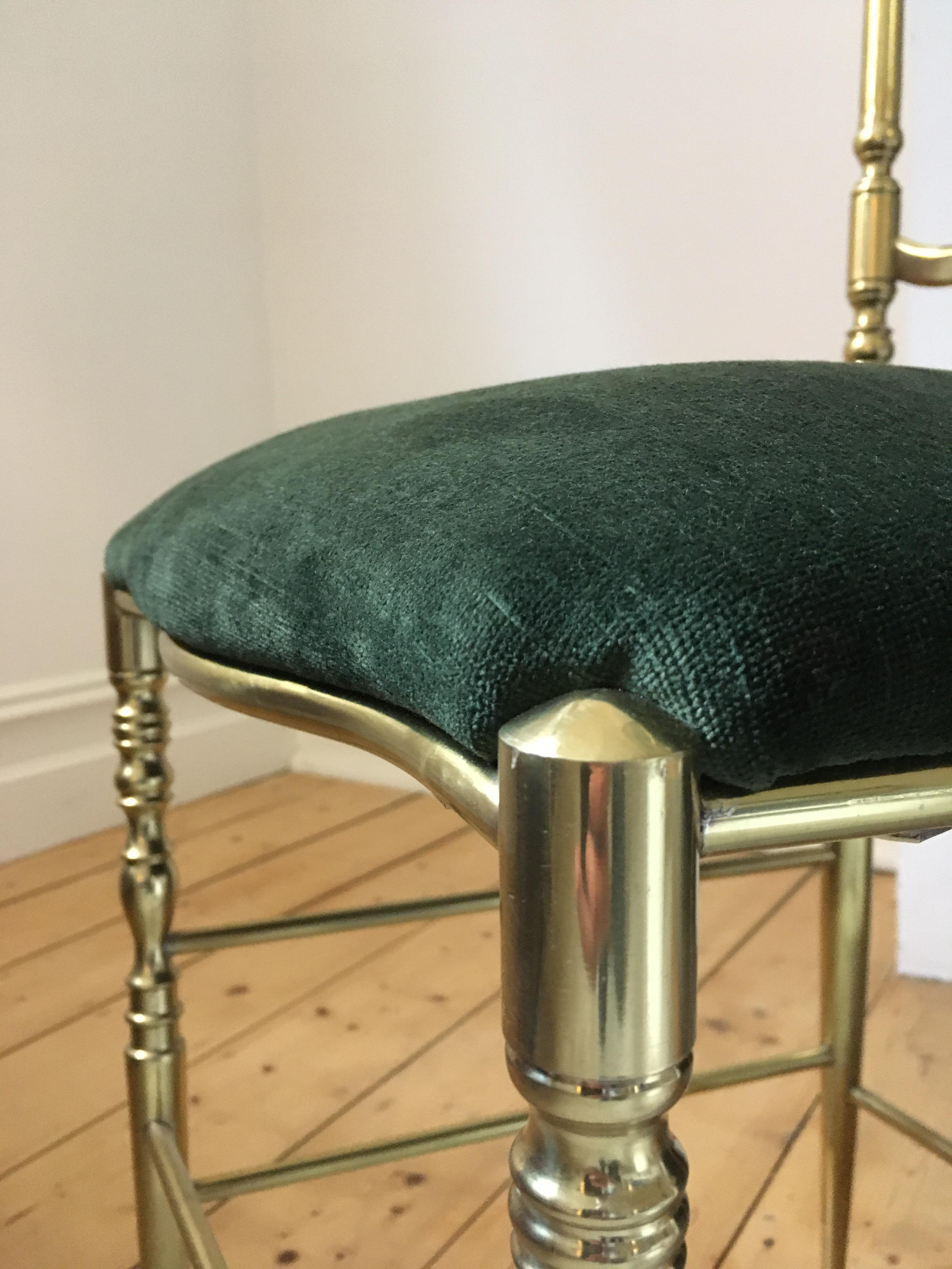 Mid-Century Modern Arched Brass Chiavari Chair Dark Green Velvet Seat 1960s
