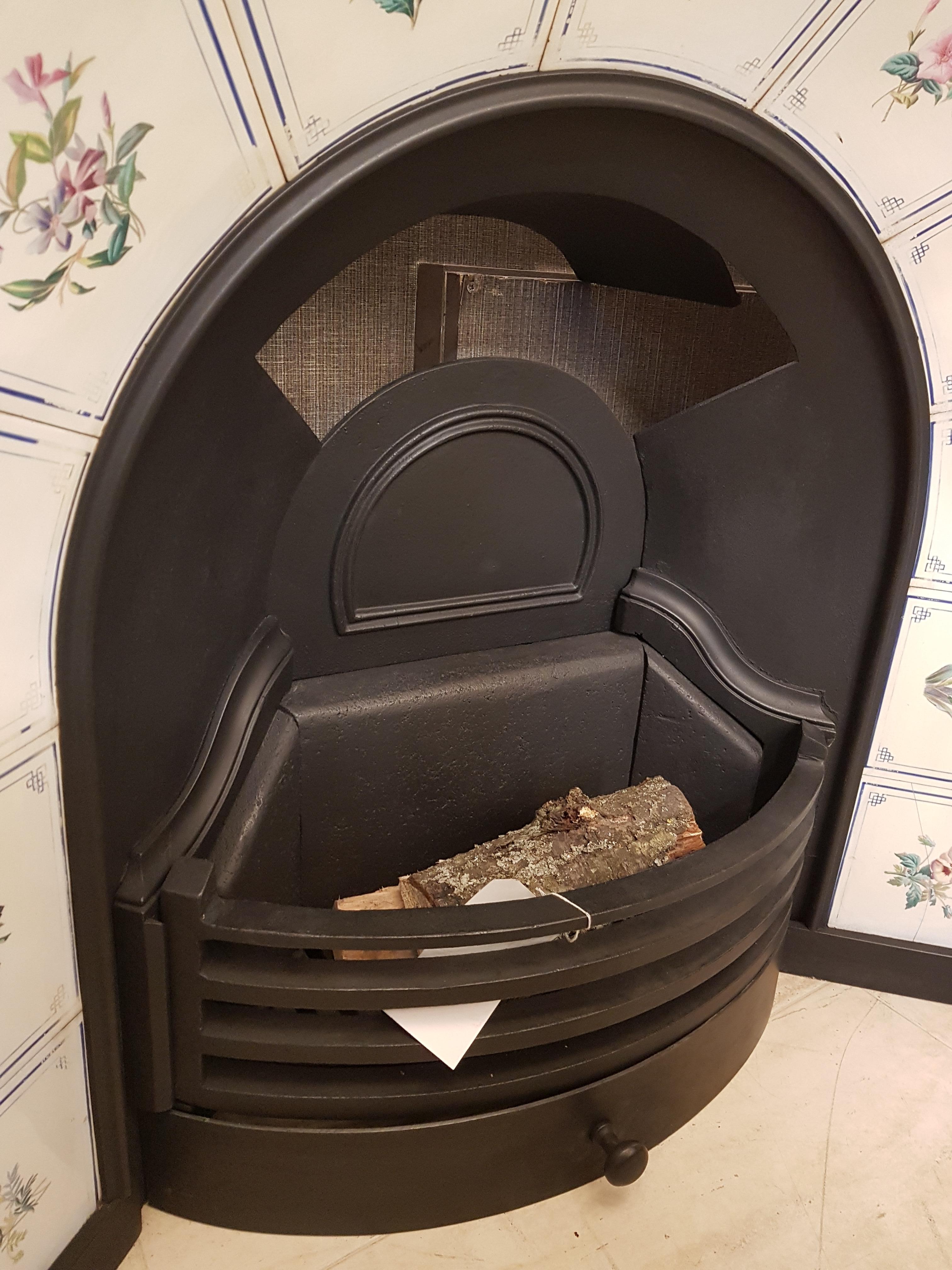 Victorian Arched Fireplace Insert with Original Tiles For Sale