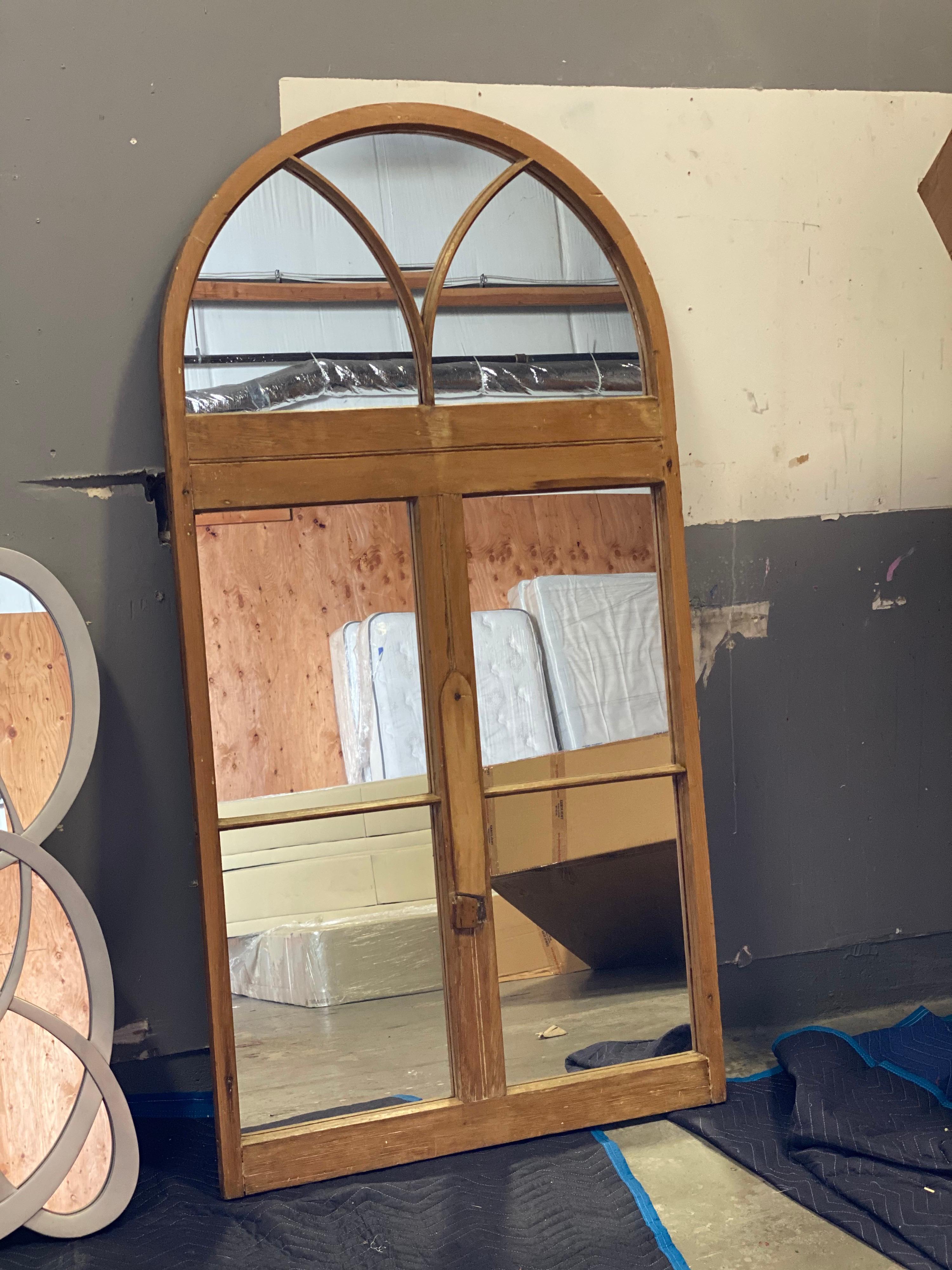 Arched Pine Architectural Full Length Mirror In Good Condition For Sale In Southampton, NY
