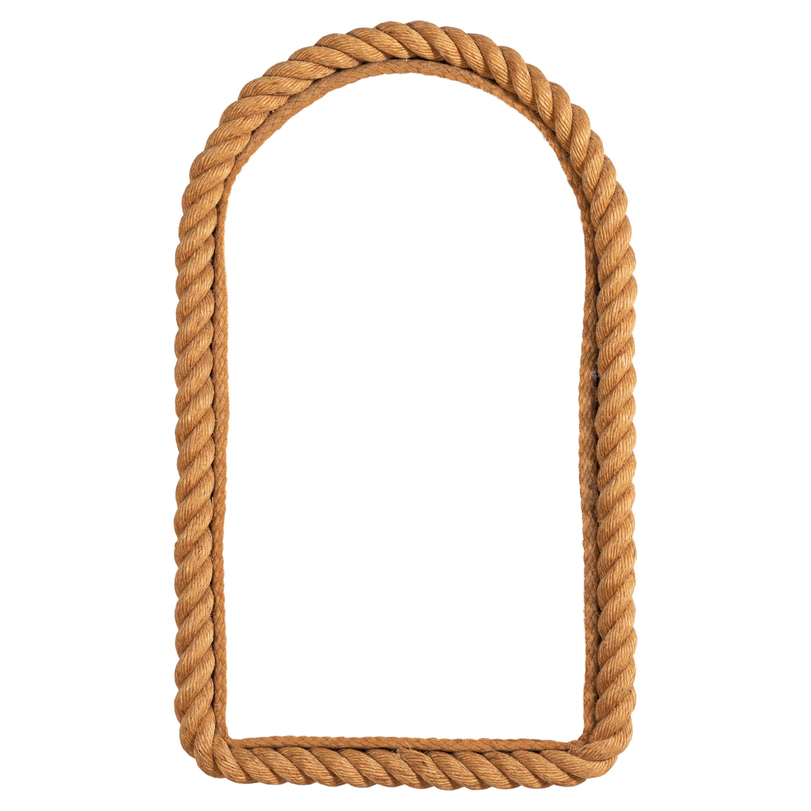 Rope framed Mirror, Adrien Audoux and Frida Minet

France, circa 1950s.

Adrien Audoux and Frida Minet are famous for their work with rope. Their first workshop was founded in 1929 in Cannes, and they moved to GolfeJuan in 1942.

Dimension :