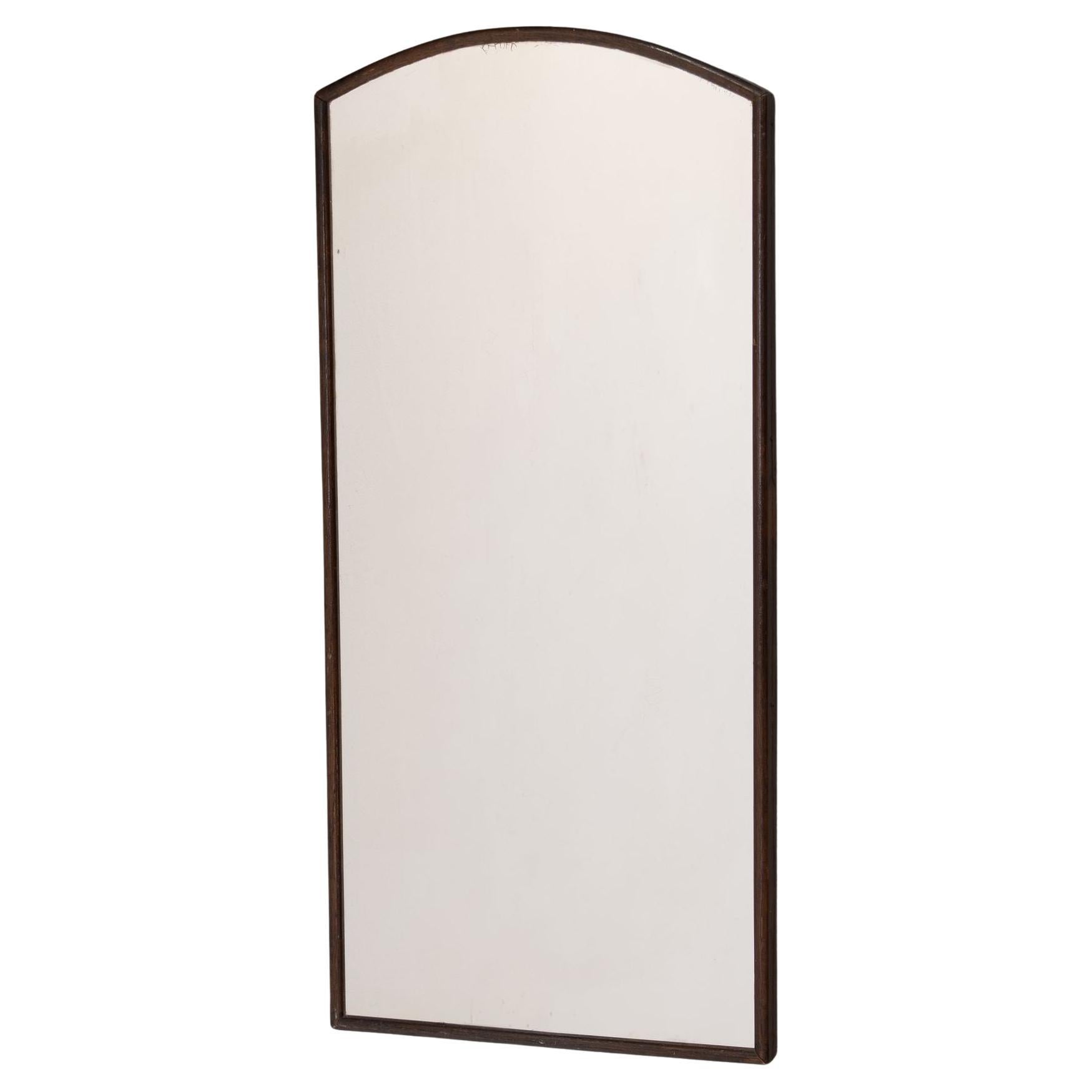 Espejo con tapa arqueada en venta