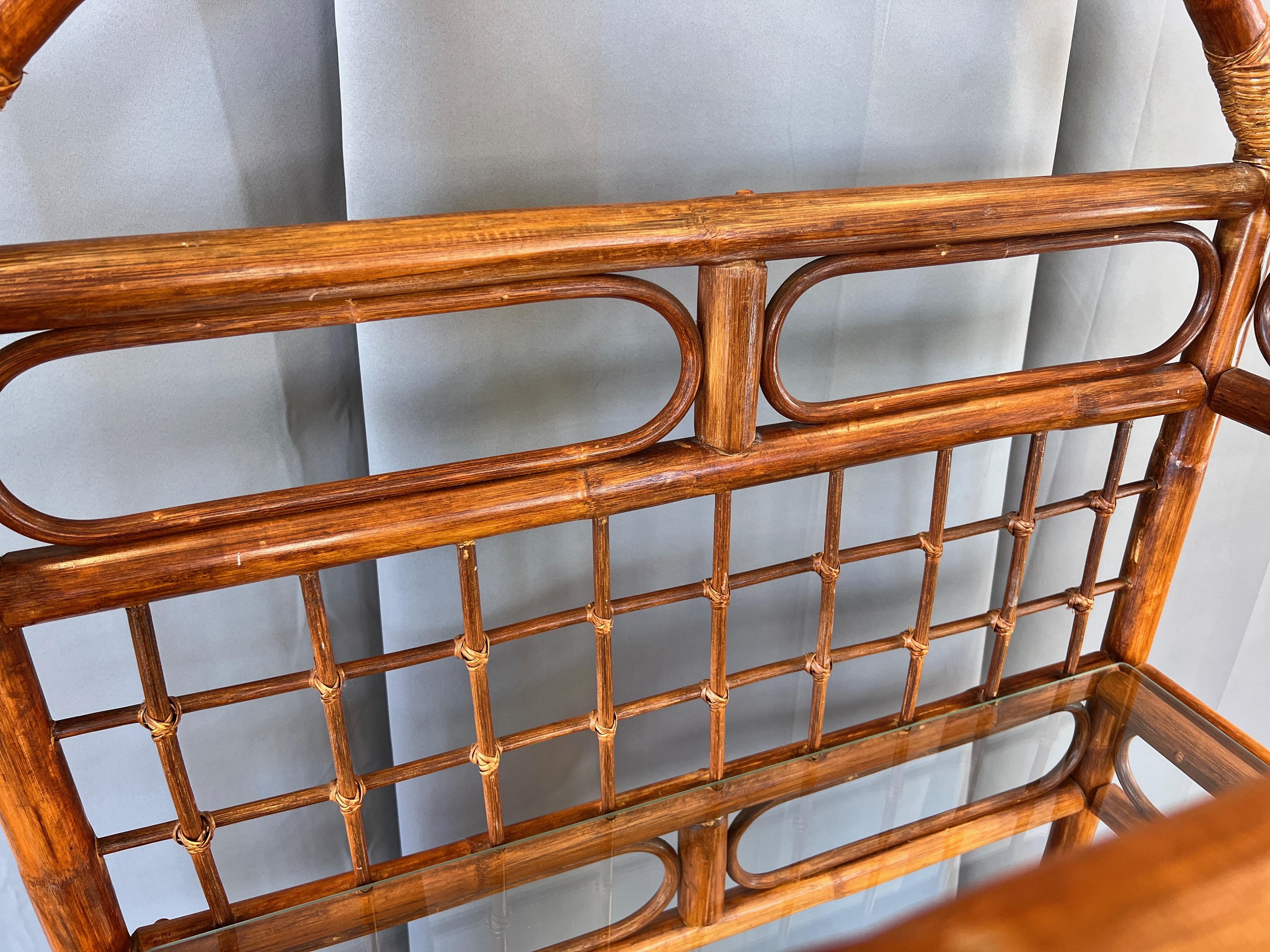 Arched-Top Stained Rattan Étagère with Three Glass Shelves, 1970s For Sale 3