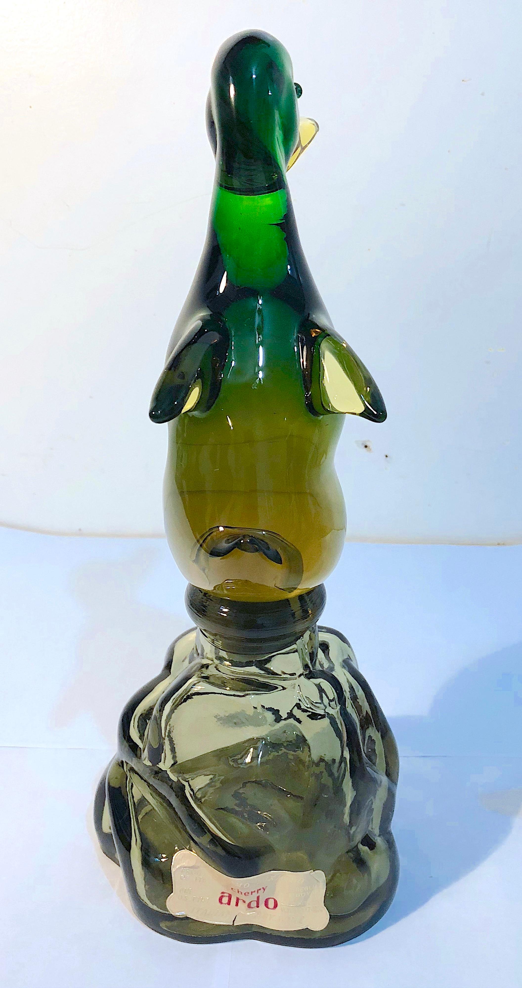 Mid-Century Modern Archemide Seguso Alabastro Murano Duck Decanter for Luxardo For Sale