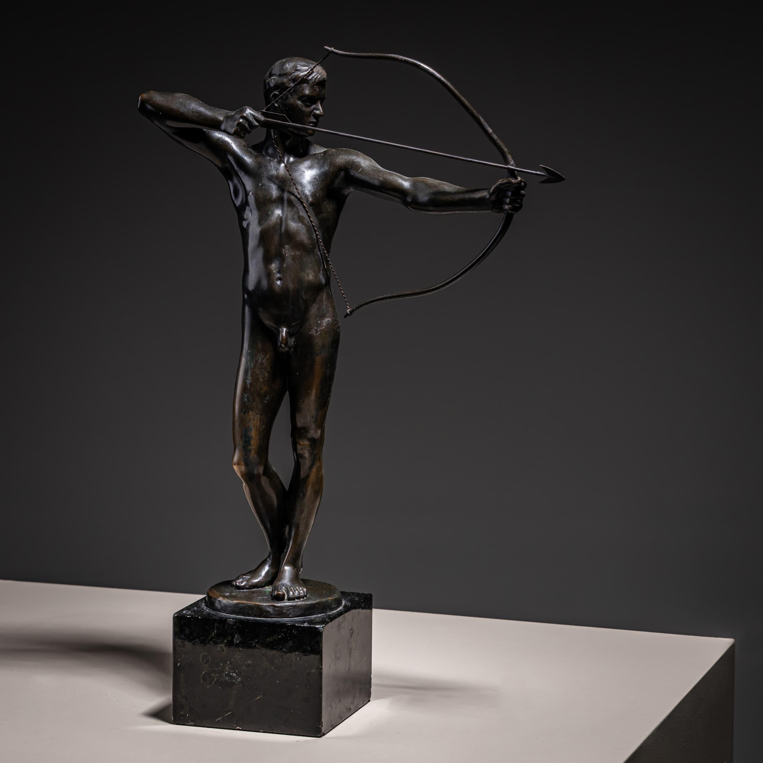 Archer in Bronze by Paul Moye (German, 1877–1926), Early 20th Century in vendita 2