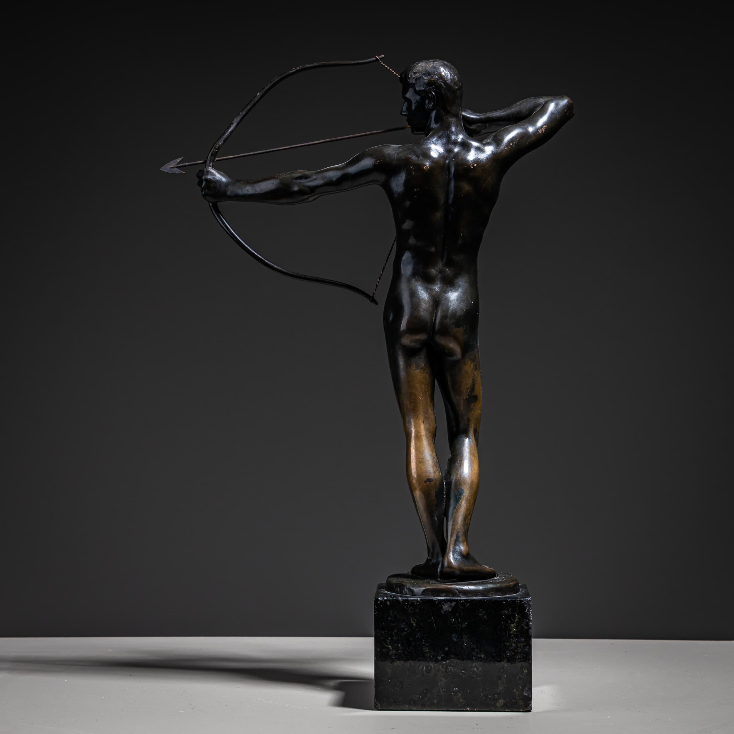 Bronzo Archer in Bronze by Paul Moye (German, 1877–1926), Early 20th Century in vendita