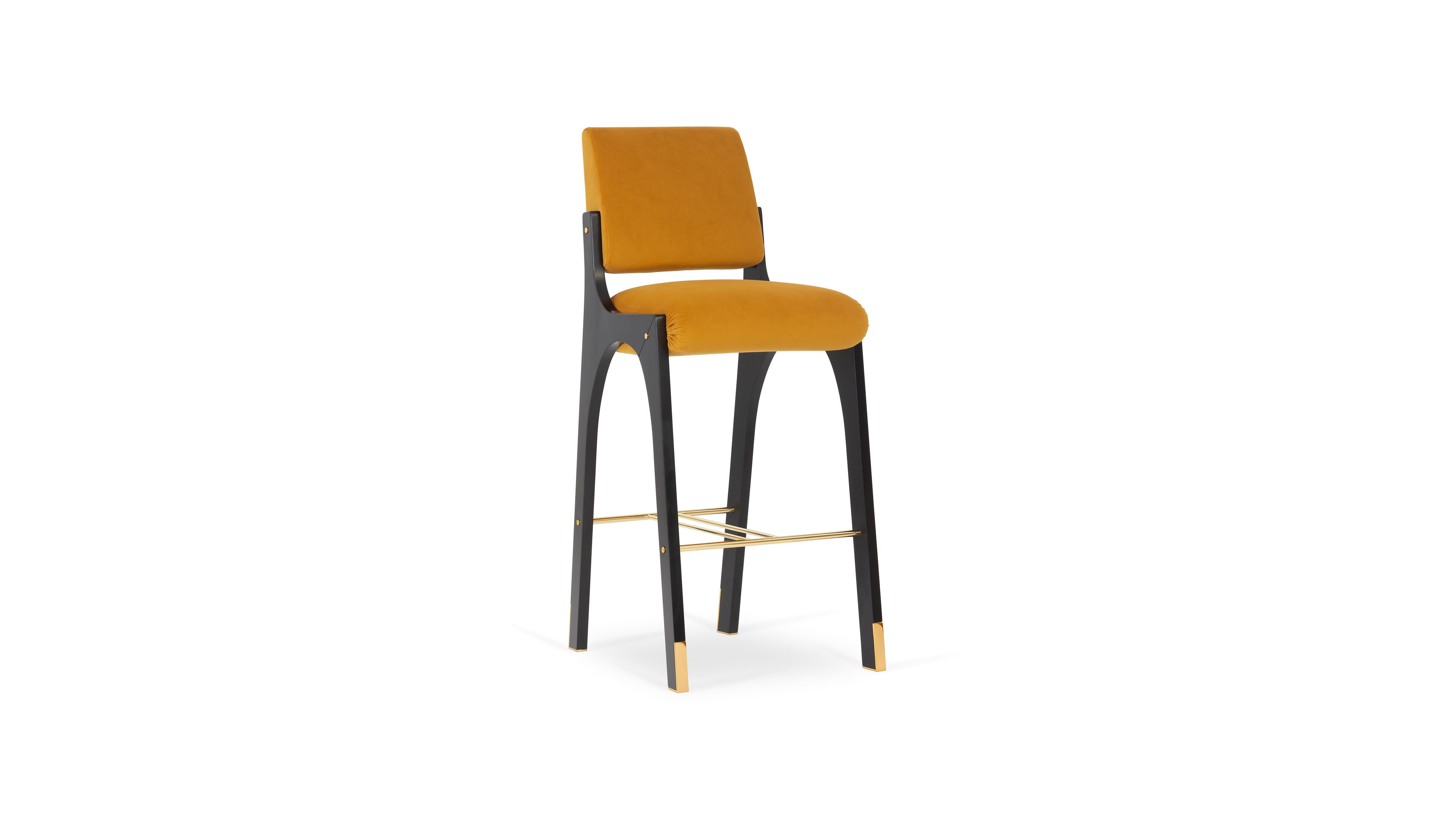 Arches Bar Stool II by InsidherLand
Dimensions: D 57 x W 50 x H 112 cm.
Materials: Black lacquered wood, polished brass, InsidherLand Smooth Velvet Ref. SMV 13 fabric.
11 kg.
Available in different fabrics.

Since the Renaissance, many attempts have