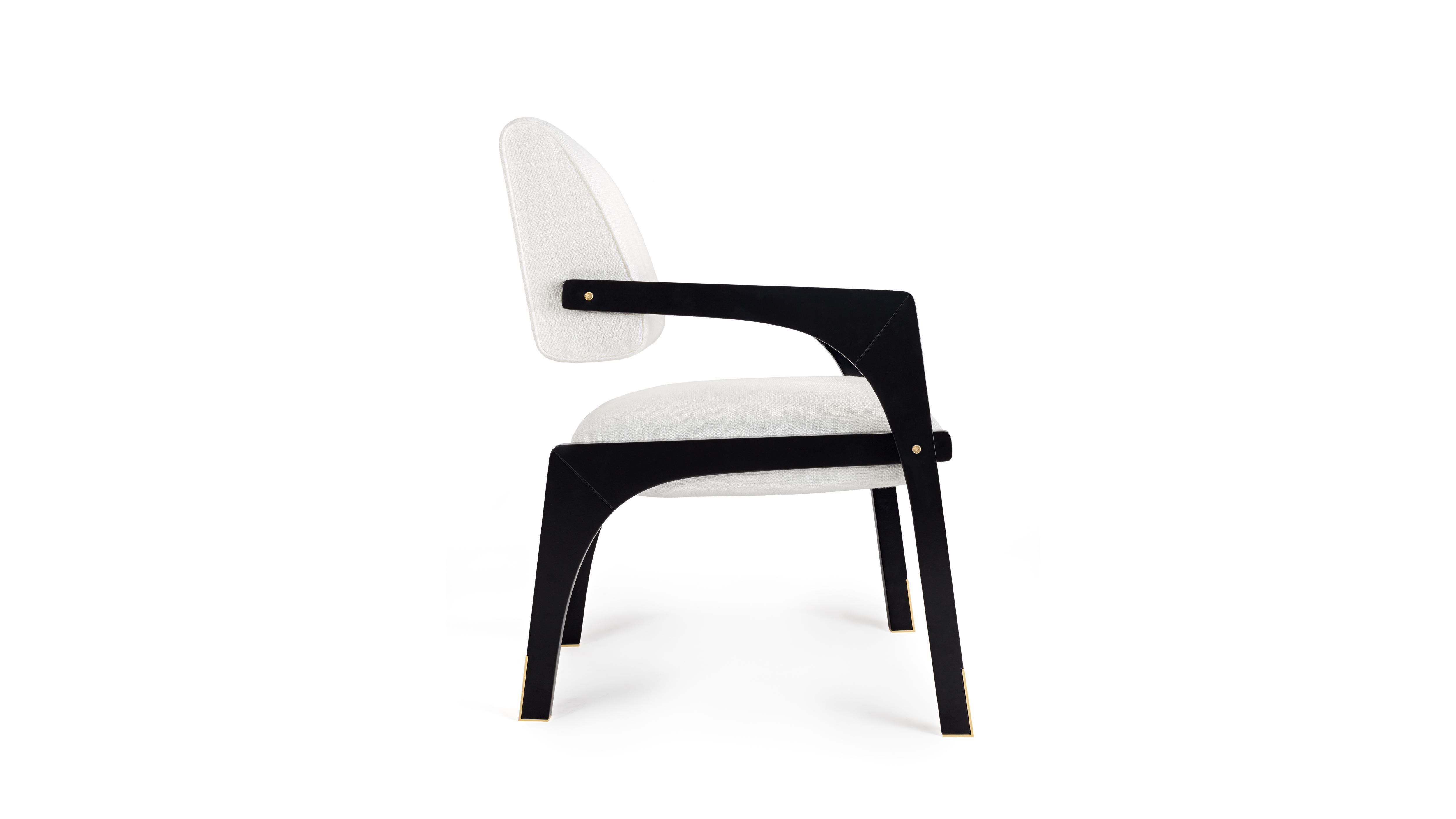 Best Chair Design at the International Design & Architecture Awards 2021
Honorable Mention at the European Product Design Awards 2021

The Arches dining chair is designed in the likeness of the architectural scale that suggests a crossing through