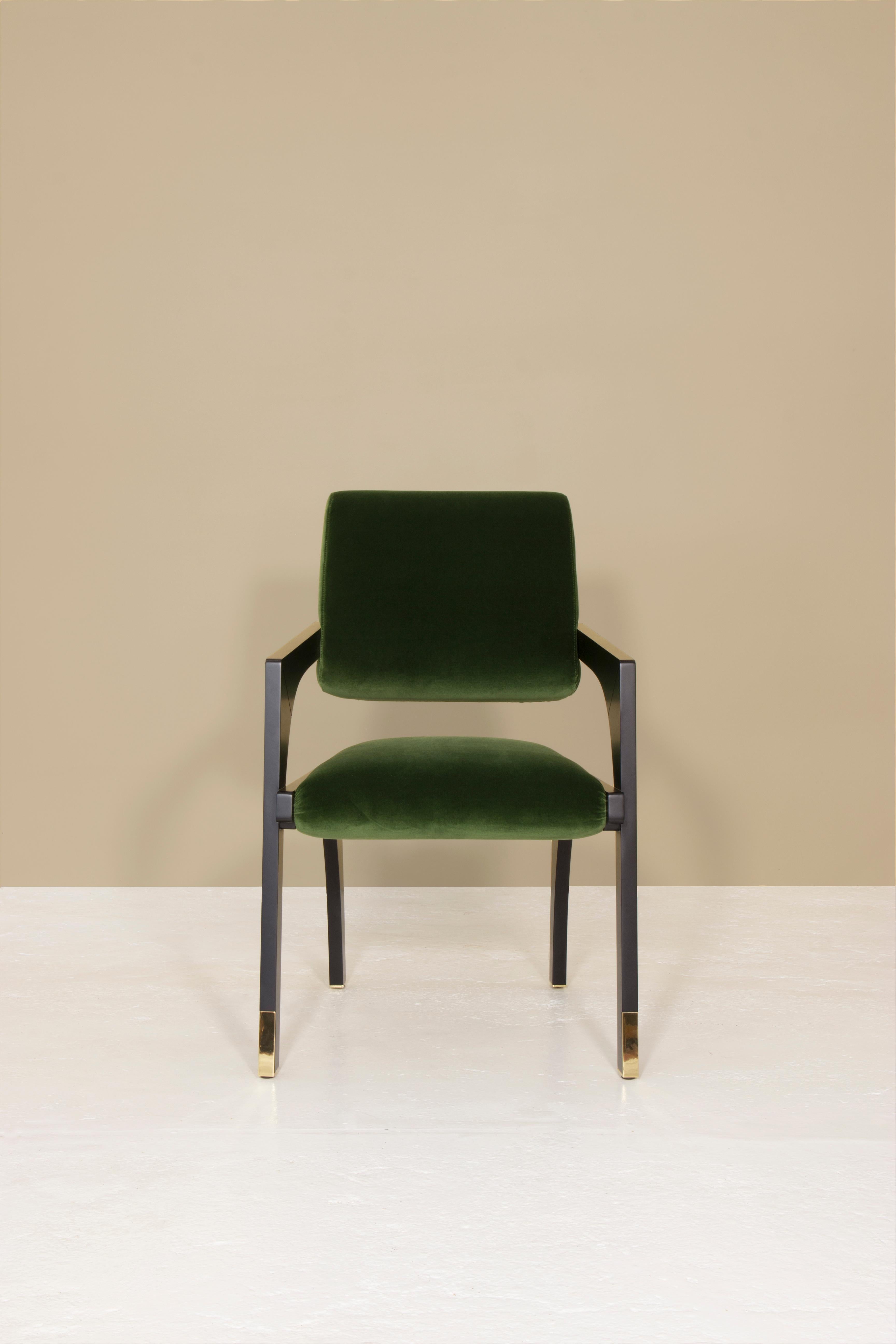 Moderne Chaise de salle à manger Arches, velours et laiton, InsidherLand de Joana Santos Barbosa en vente