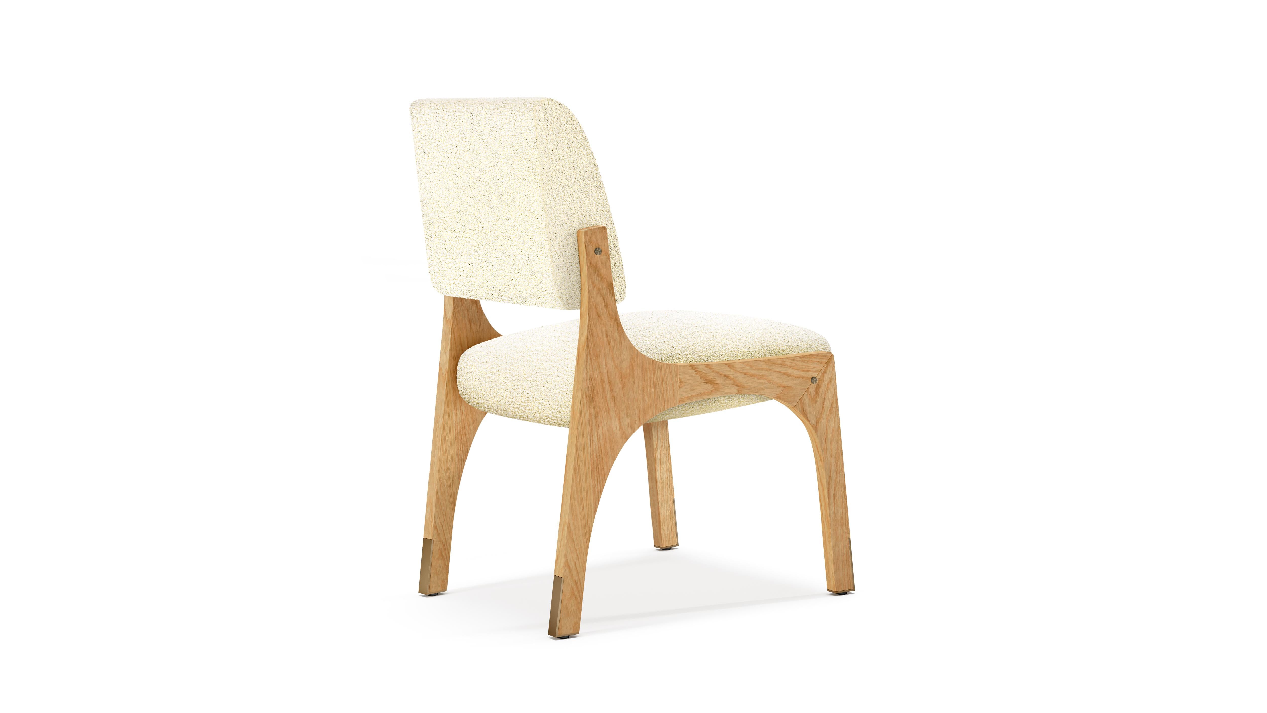 Arches II Esszimmerstuhl, Bouclé & Eiche, InsidherLand by Joana Santos Barbosa (Portugiesisch) im Angebot