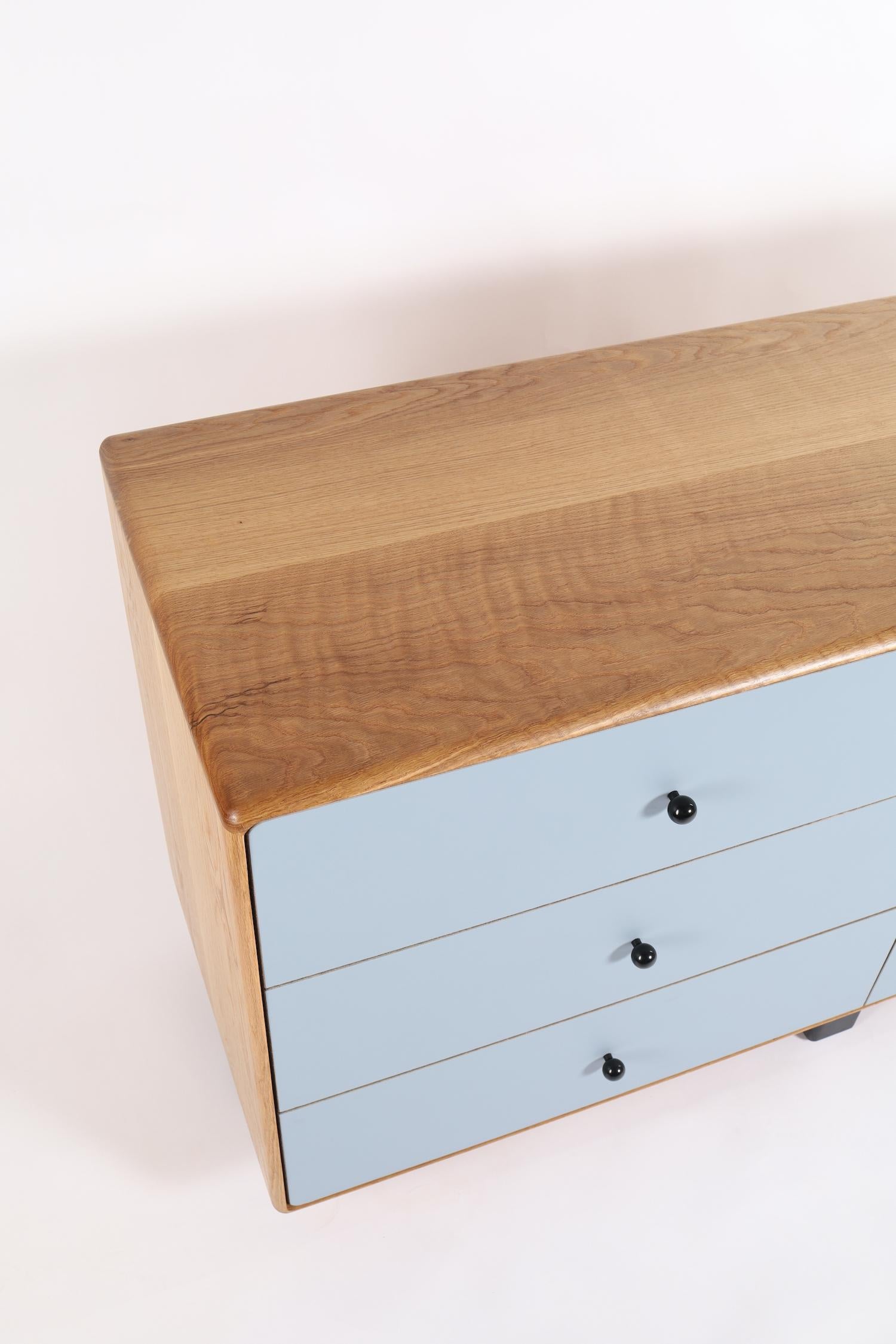 Archibald Dresser in vendita 1