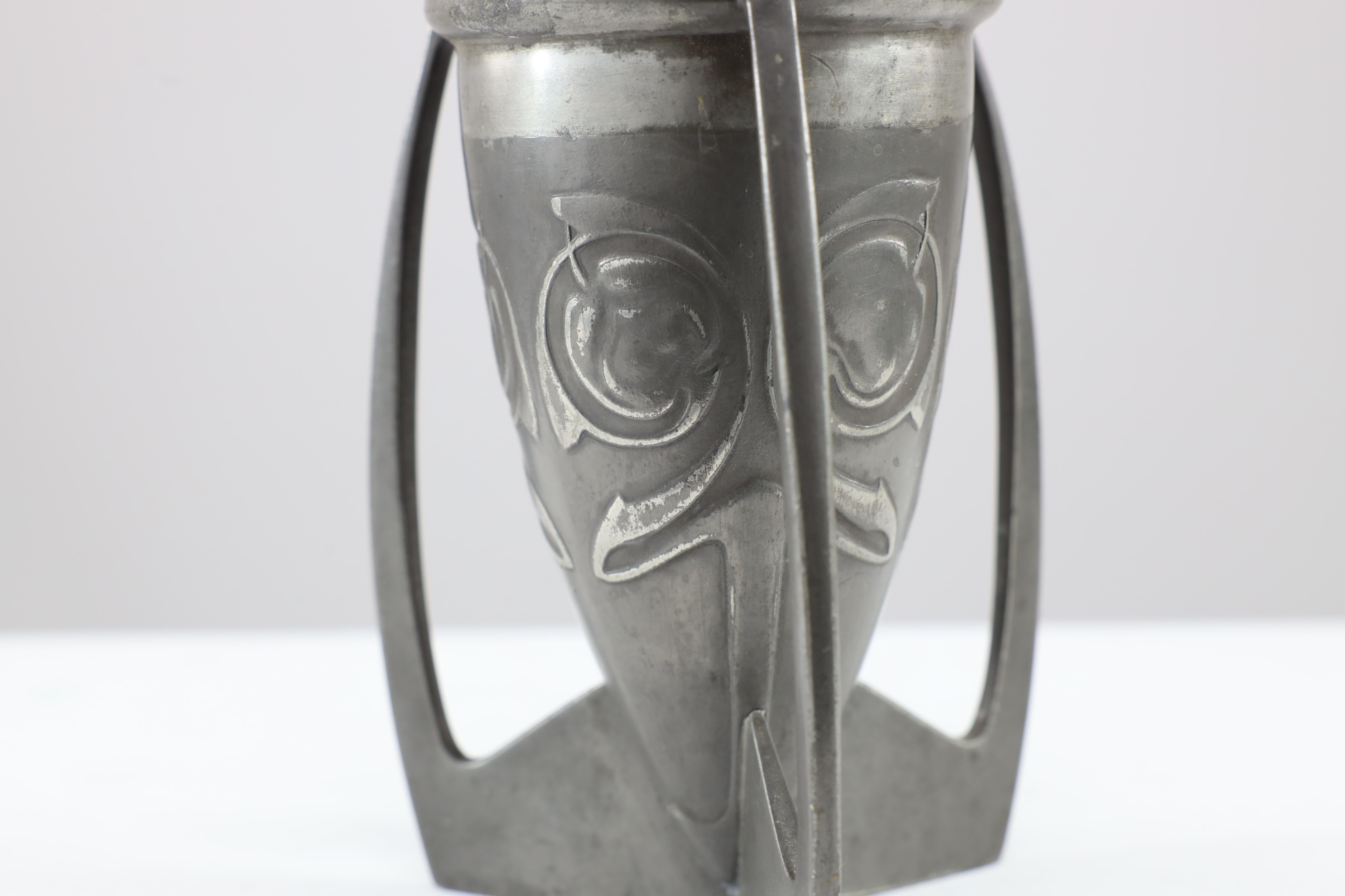 Archibald Knox Liberty & Co English Pewter 0226 An Embossed Pewter Rocket Vase  For Sale 2