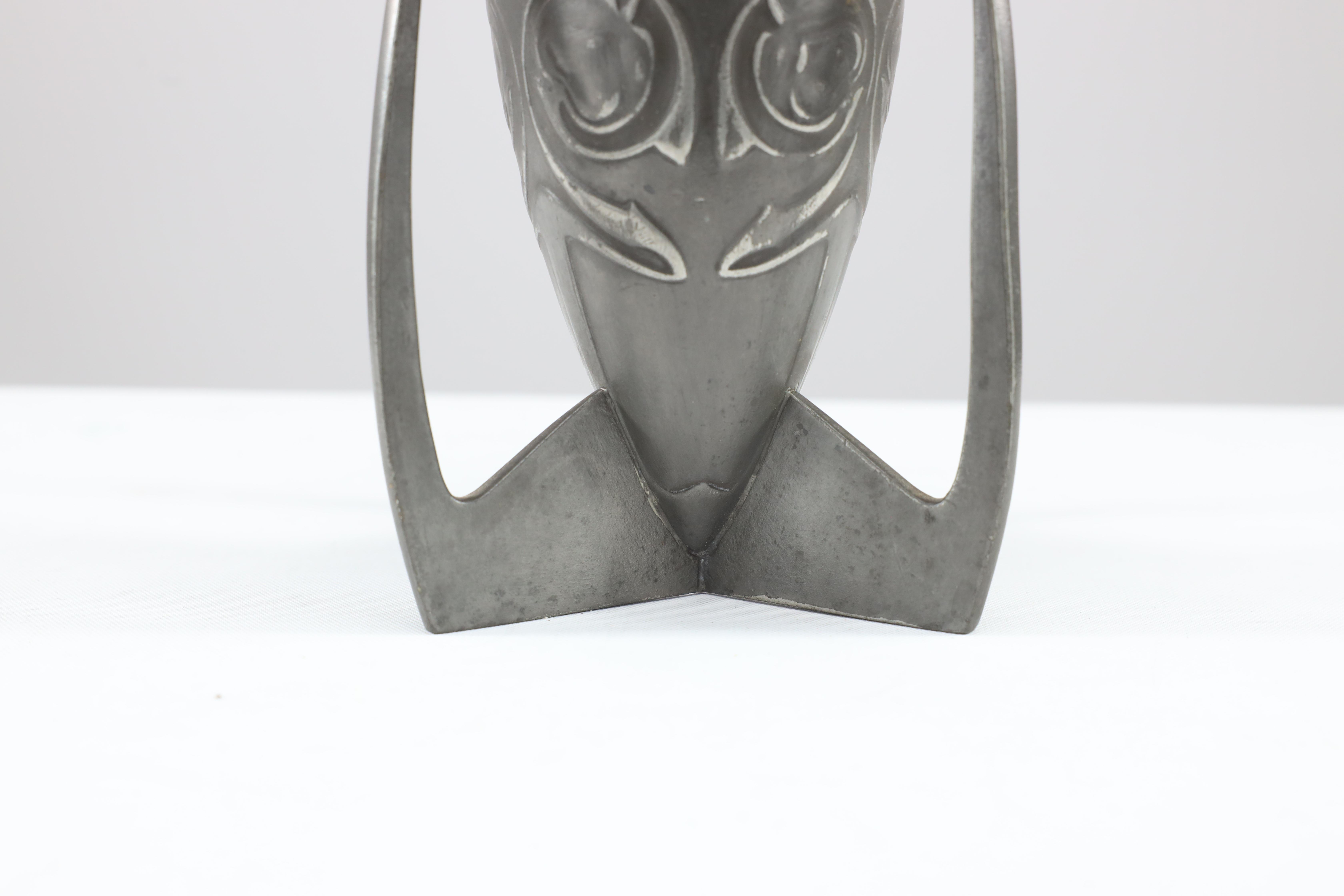 Archibald Knox Liberty & Co English Pewter 0226 An Embossed Pewter Rocket Vase  For Sale 5