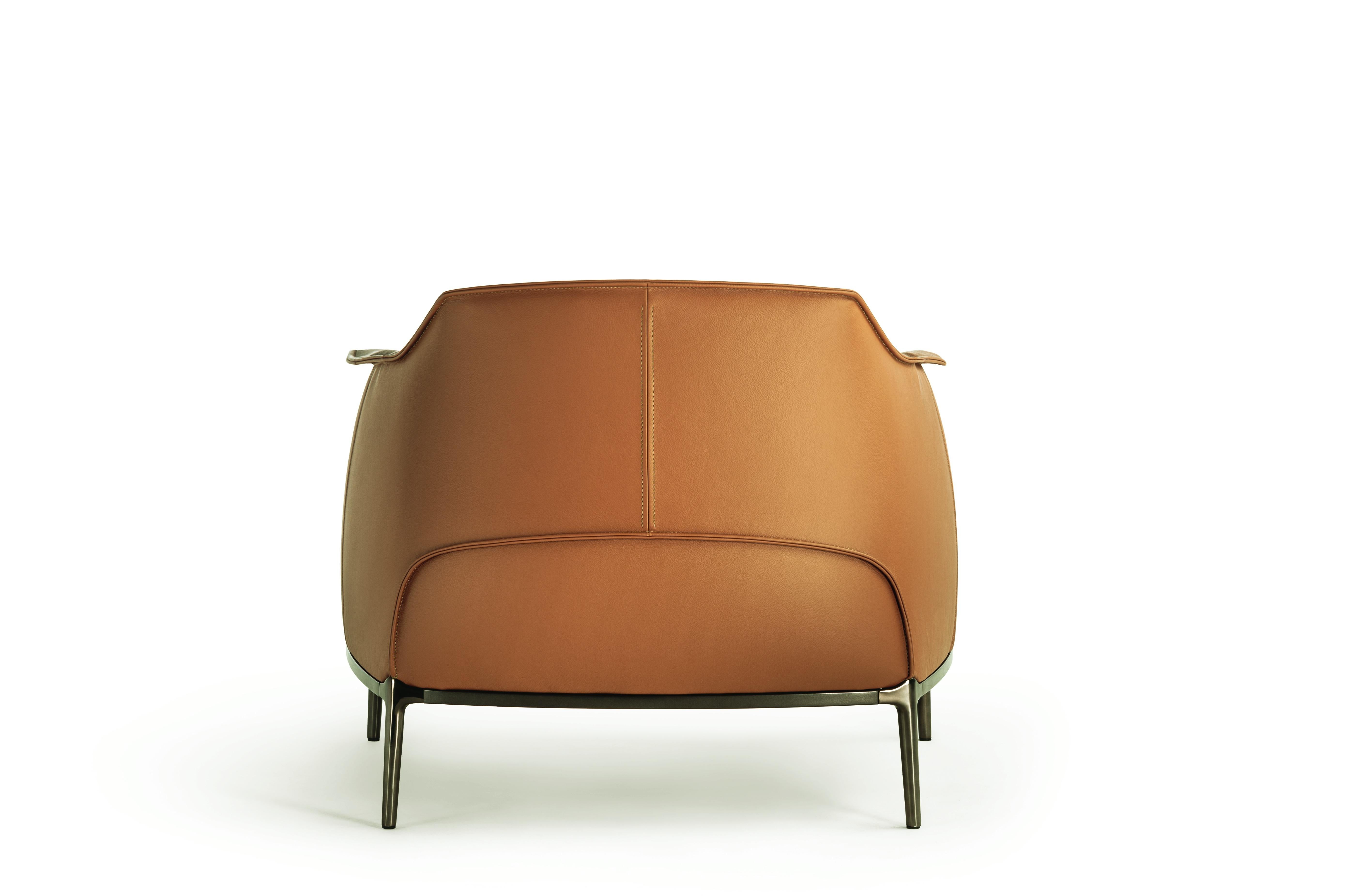 Archibald grand fauteuil en cuir véritable en Pelle Sc 66 marron clair Inde Neuf - En vente à New York, NY