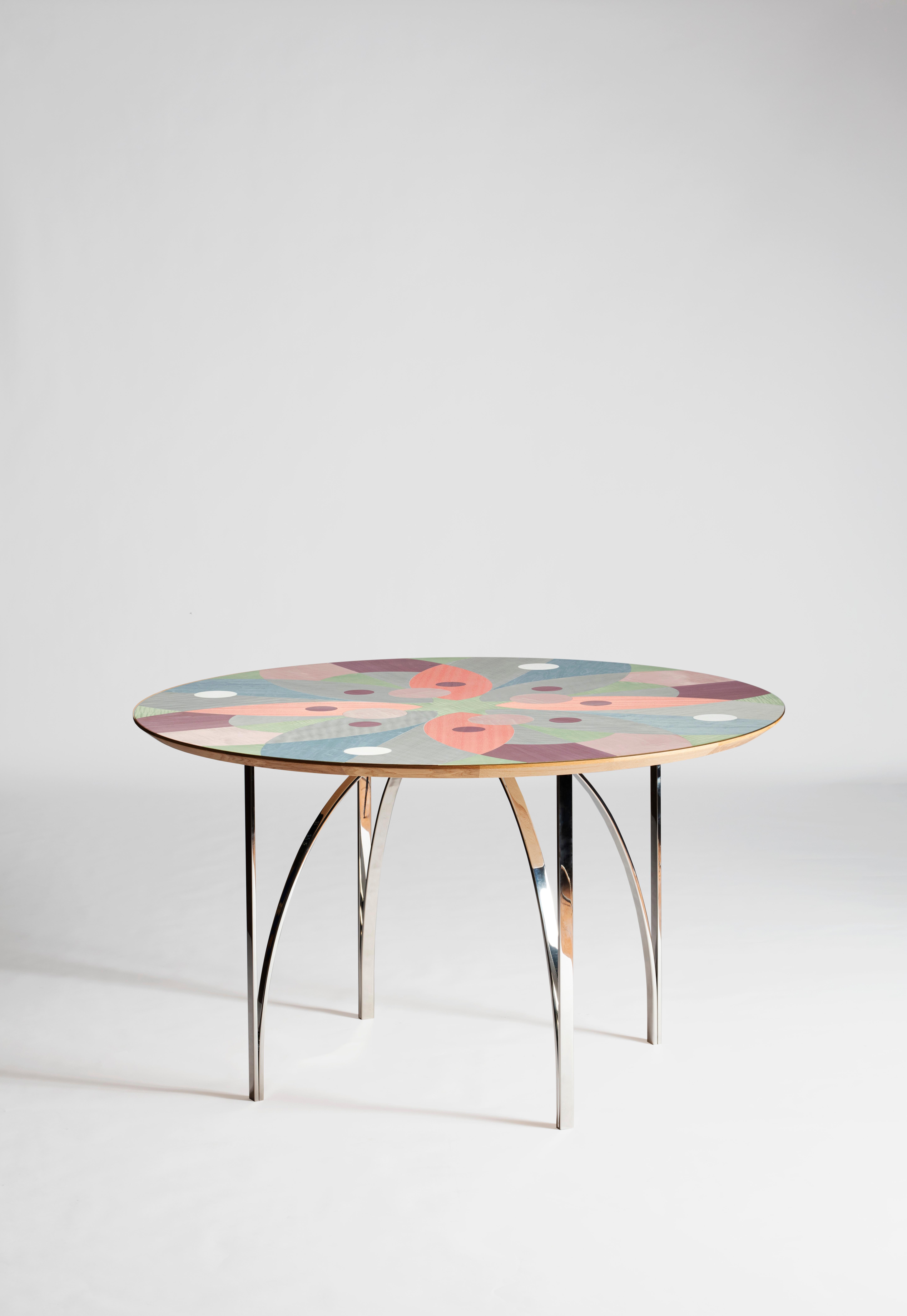 Archie colored table by Serena Confalonieri
Dimensions: D 130 cm x H 75 cm
Materials: solid plywood and veneered, steel or iron.
Available in 4 versions :colored veneers, canaletto walnut veneer, european walnut and oak veneer. Legs in mirror