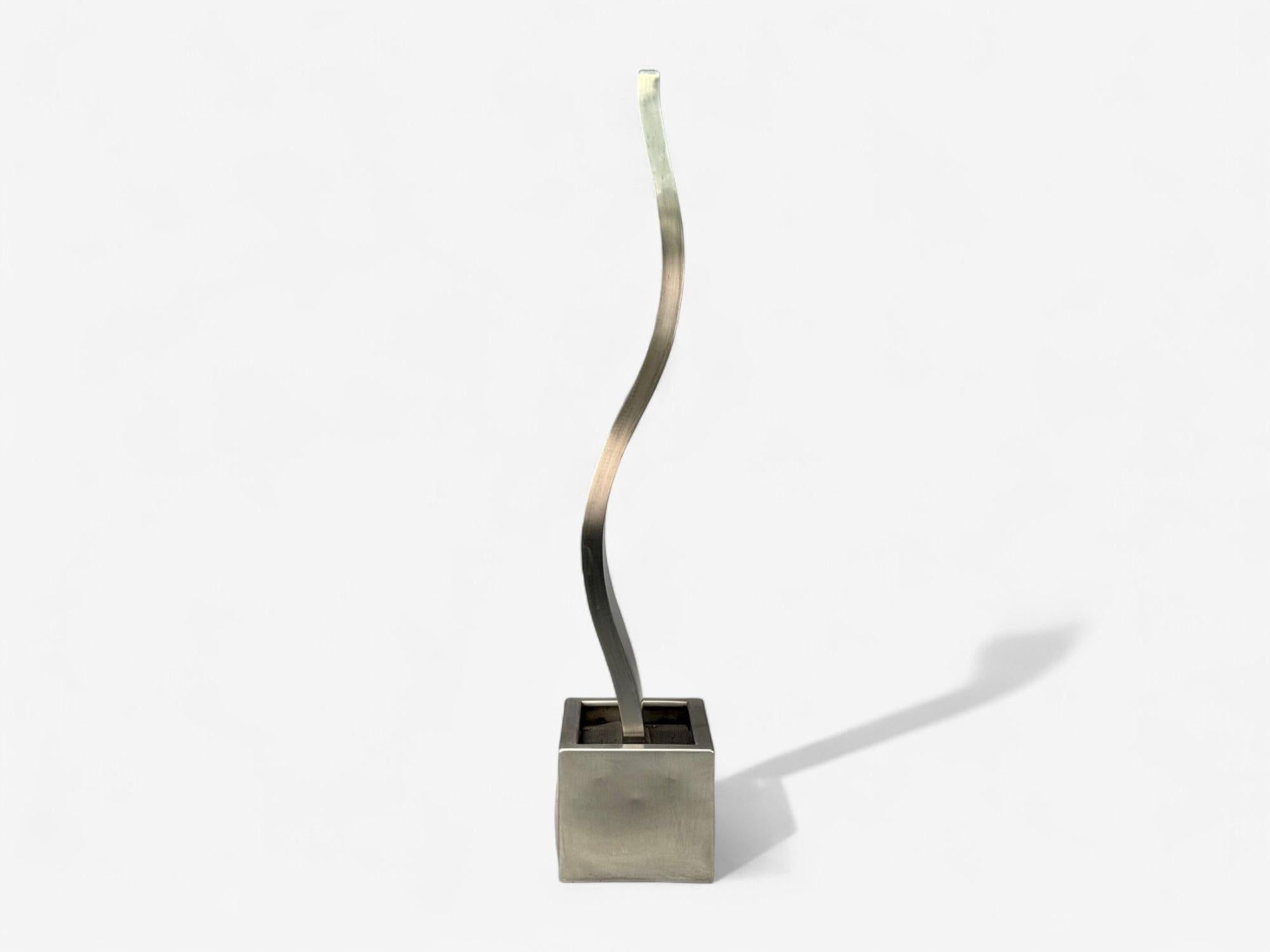 Archie Held, Contemporary, Stainless Steel, Monumental Water Sculpture, USA 2000 In Good Condition For Sale In Manhasset, NY