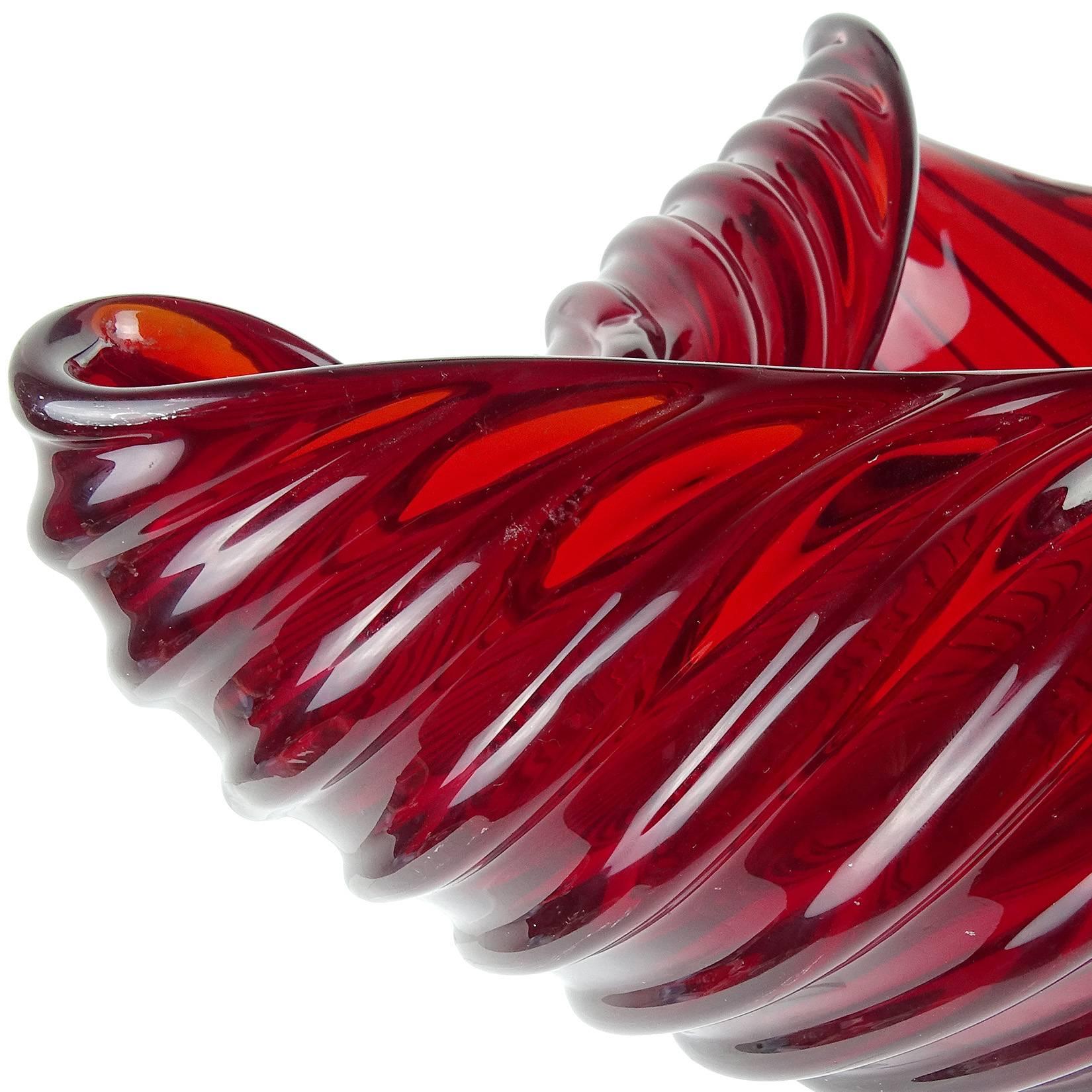 20th Century Archimede Seguso Murano 1955 Ruby Red Italian Art Glass Ribbed Centerpiece Bowl
