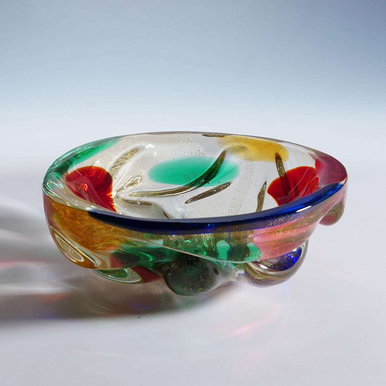 Italian Archimede Seguso 'A Macchie' Bowl with Multiple Colour Spots For Sale
