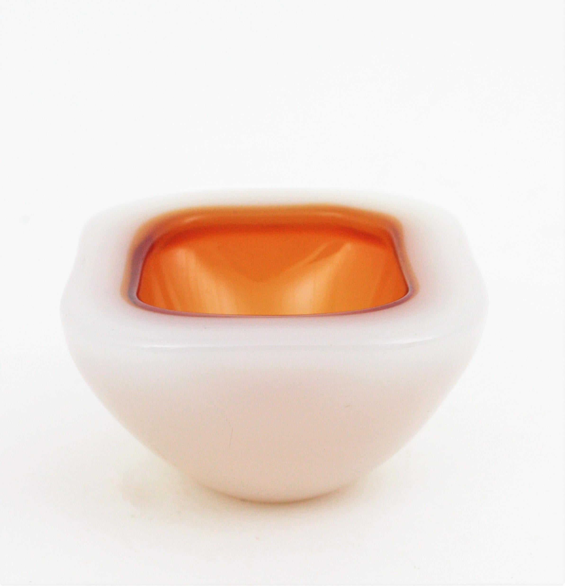 Archimede Seguso Alabastro Murano White Amber Geode Glass Bowl, 1950s For Sale 1