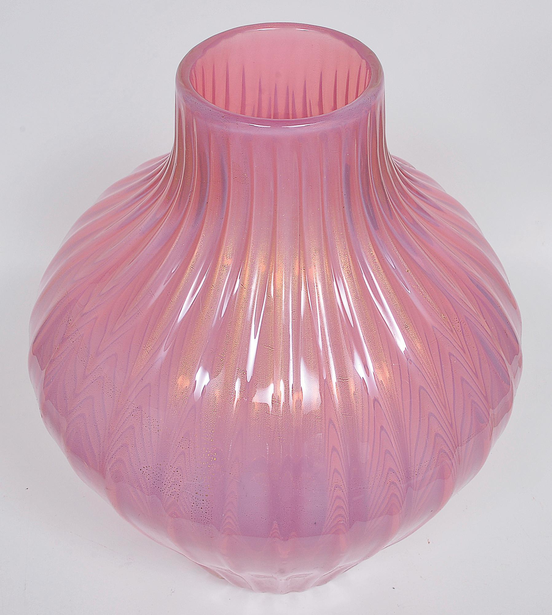 Italian Archimede Seguso, Artistic Pink Murano Glass, circa 1950 For Sale