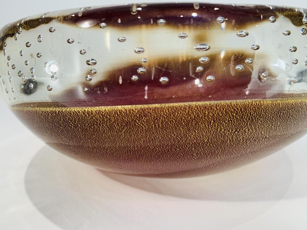 International Style Archimede Seguso Ashtray in Murano Glass with Gold and Air Bubbles For Sale