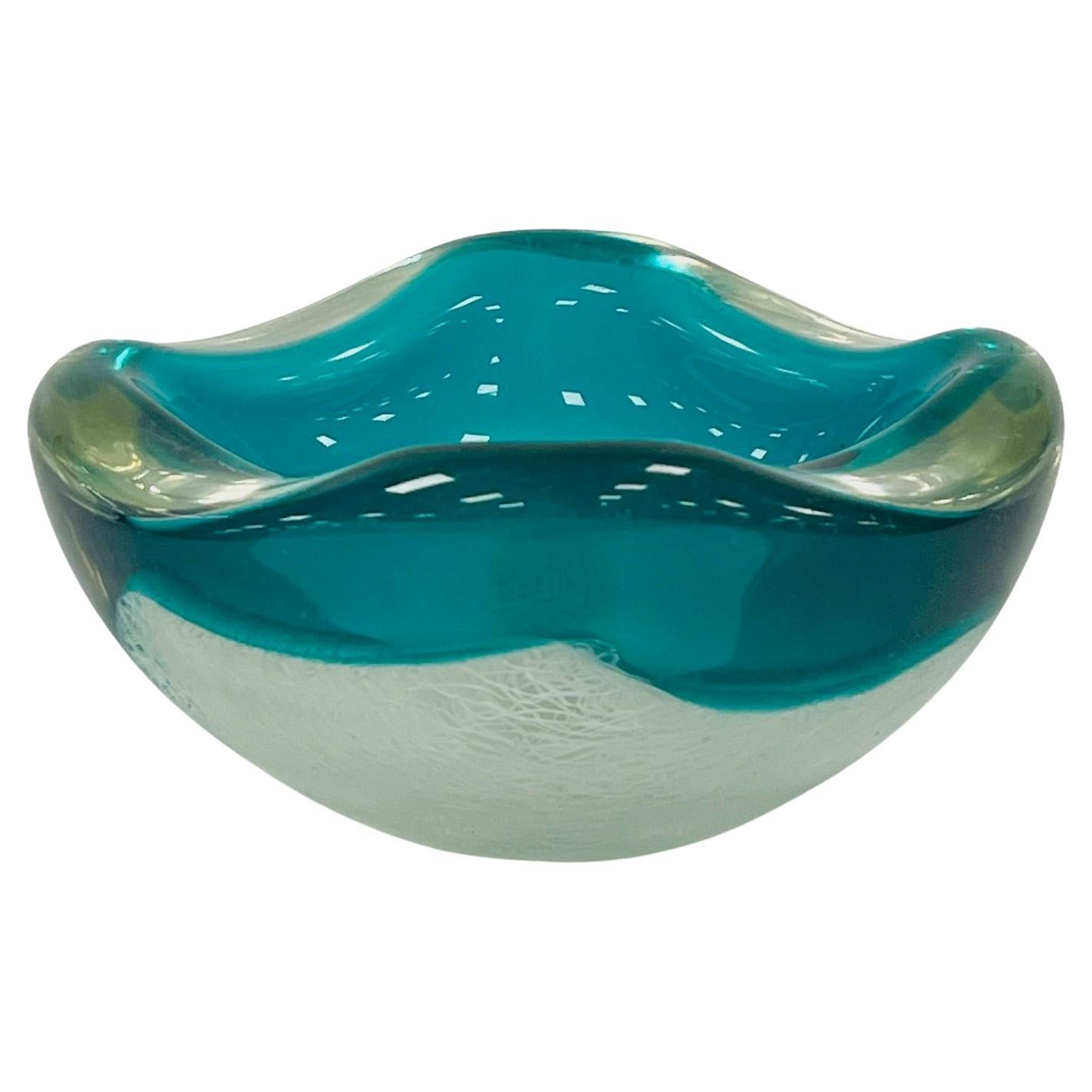 Cendrier Archimede Seguso en verre de Murano "zanfirico" circa 1950. en vente