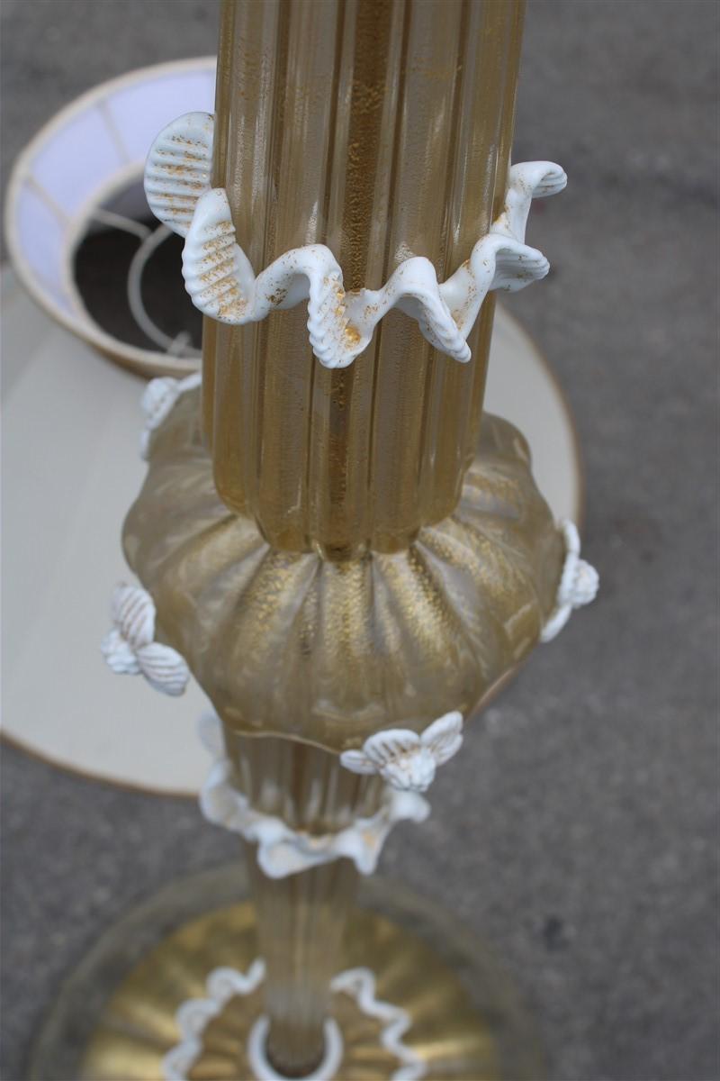 Archimede Seguso, lampadaire italien du milieu du siècle dernier, design Murano, blanc or et poudre en vente 5