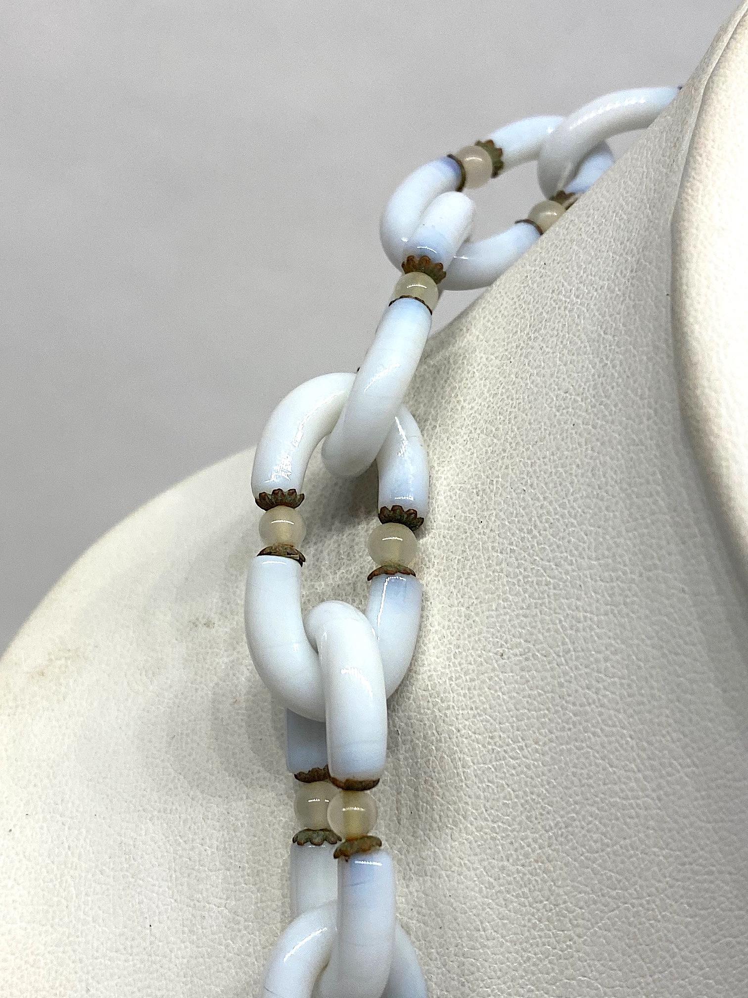 Archimede Seguso for Chanel White Opaline Murano Glass 1960s Necklace In Good Condition In New York, NY