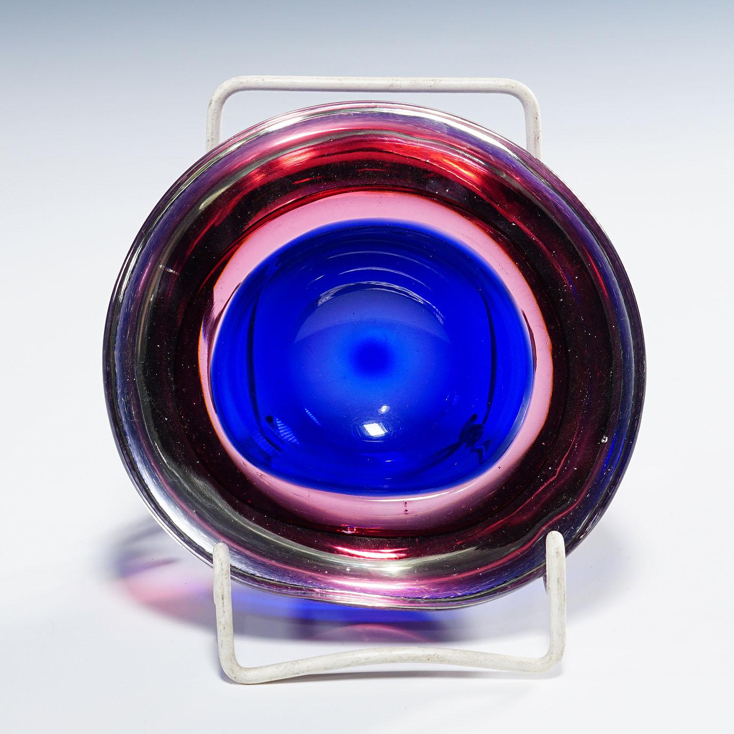 20th Century Archimede Seguso Geode Bowl in Pink and Blue, Murano Italy ca. 1960s For Sale