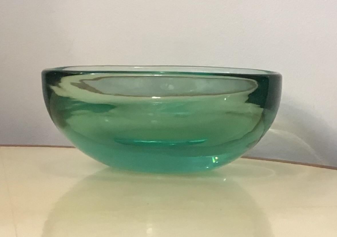 Archimede Seguso Glass Bowl Centerpiece Green Glass Submerged Murano, 1950 For Sale 5