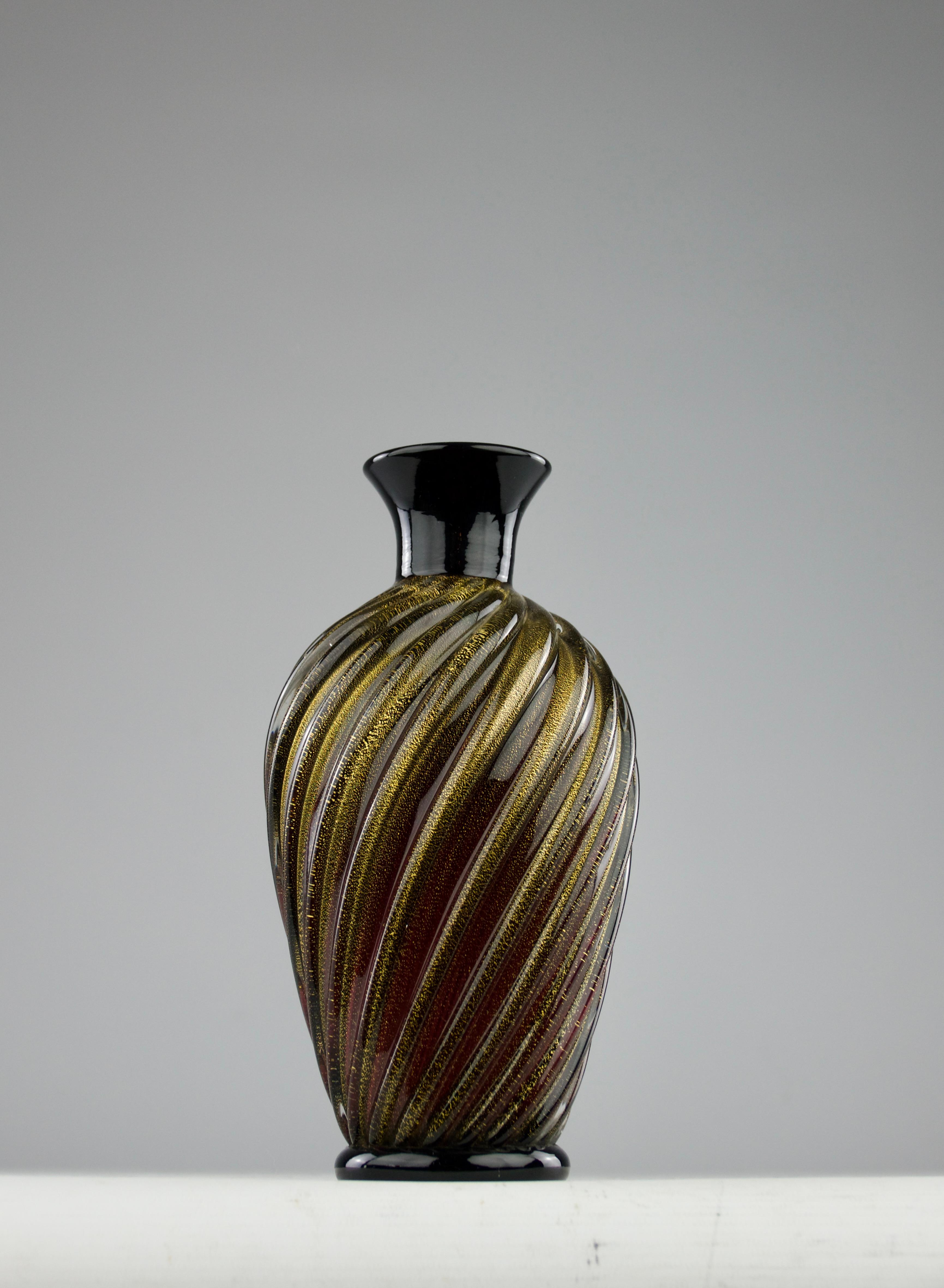 Moderno Archimede Seguso, Vaso a spirale d'oro, CIRCA 1990 in vendita
