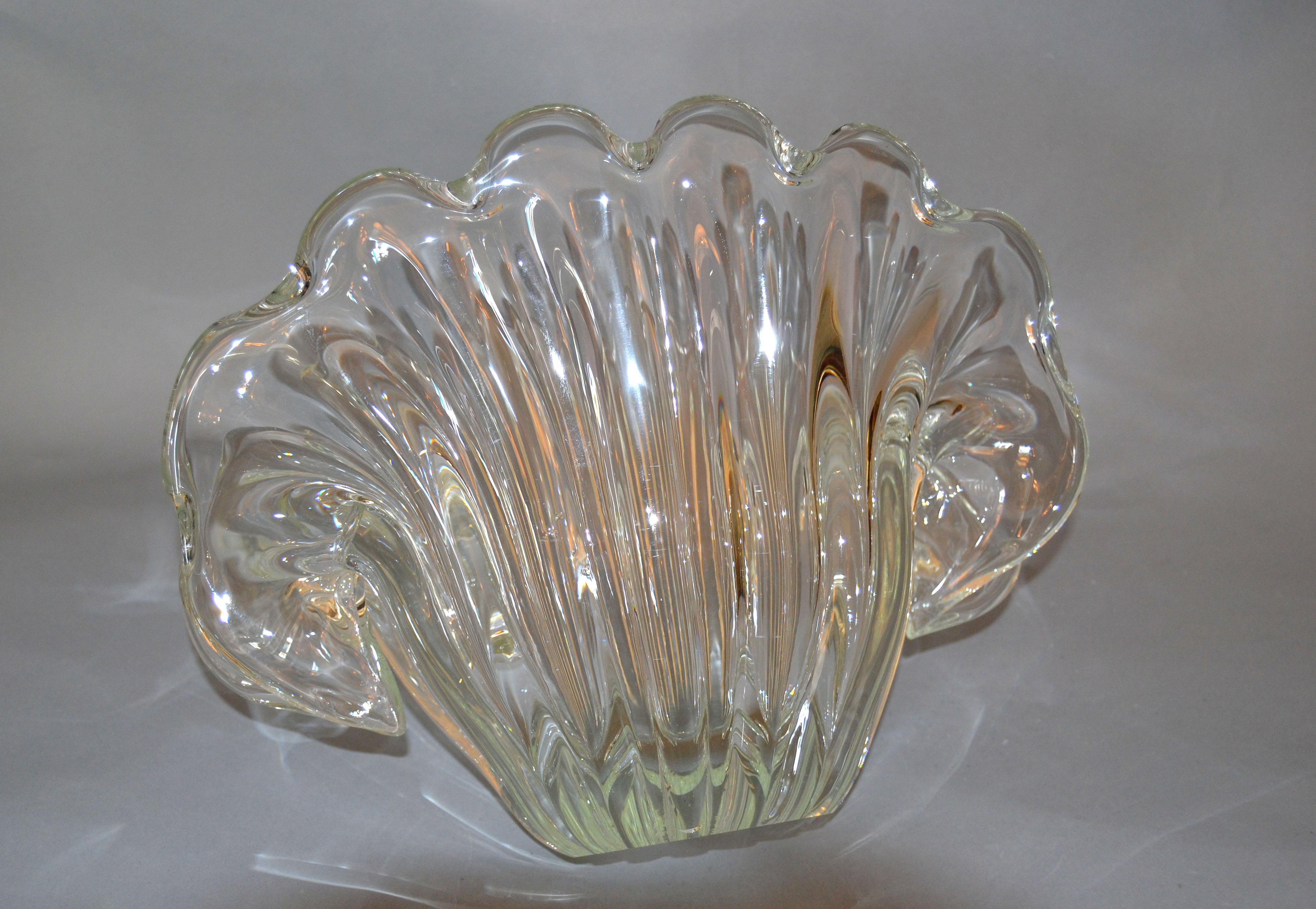 Mid-Century Modern Archimede Seguso Handblown Clear Murano Glass Clam Shell Centerpiece, Italy For Sale