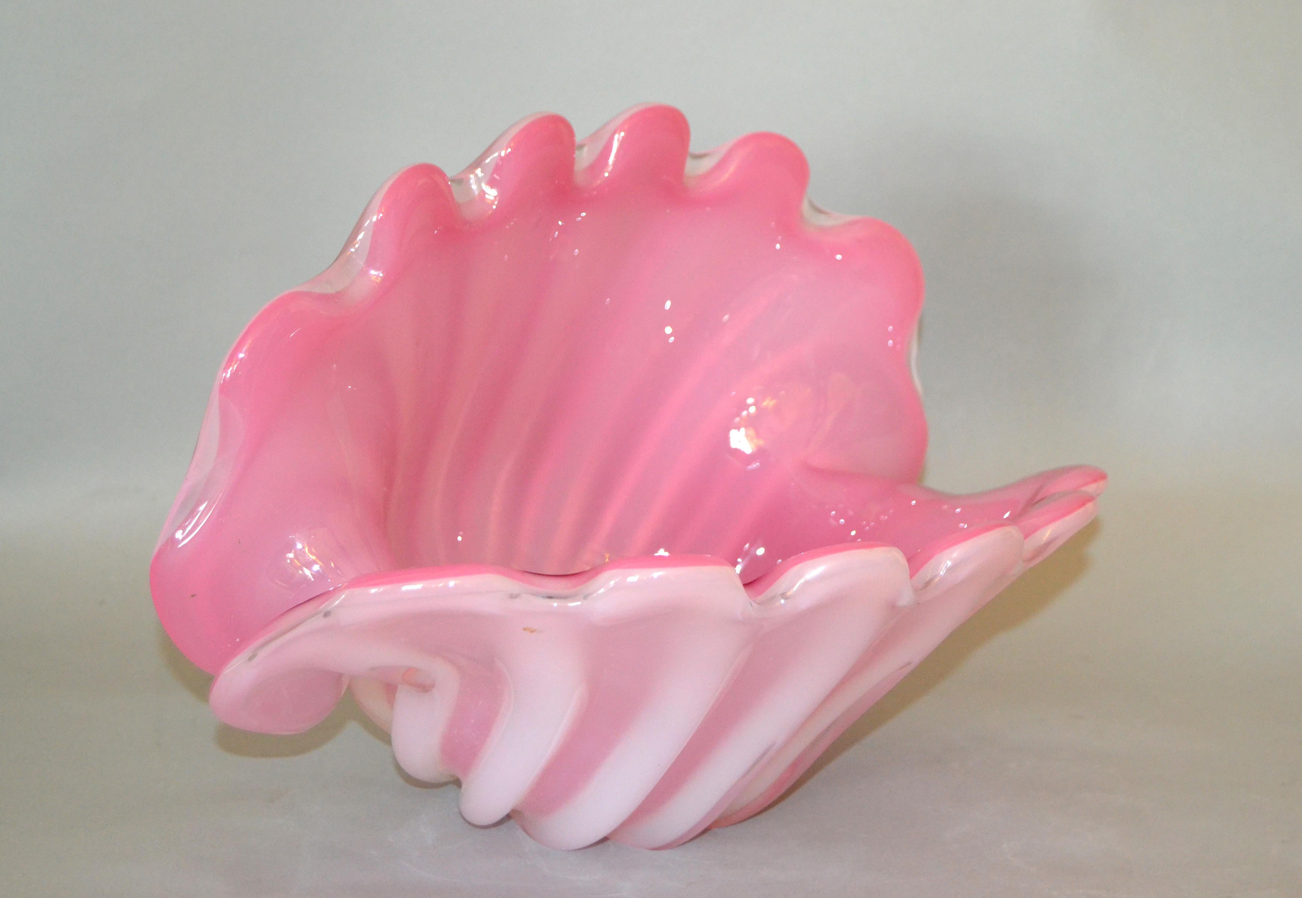 Archimede Seguso Handblown Murano Glass Clam Shell Centerpiece with Pearl 5