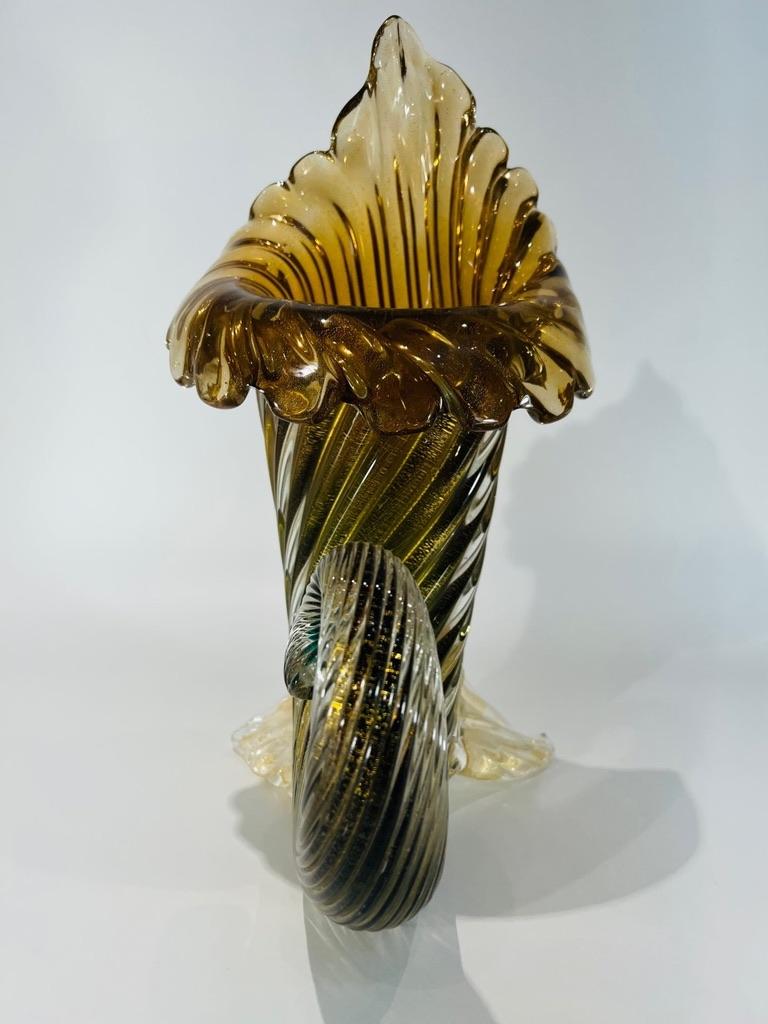 Style international Grande corne d'abondance en verre de Murano Archimede Seguso bicolore 1950  en vente