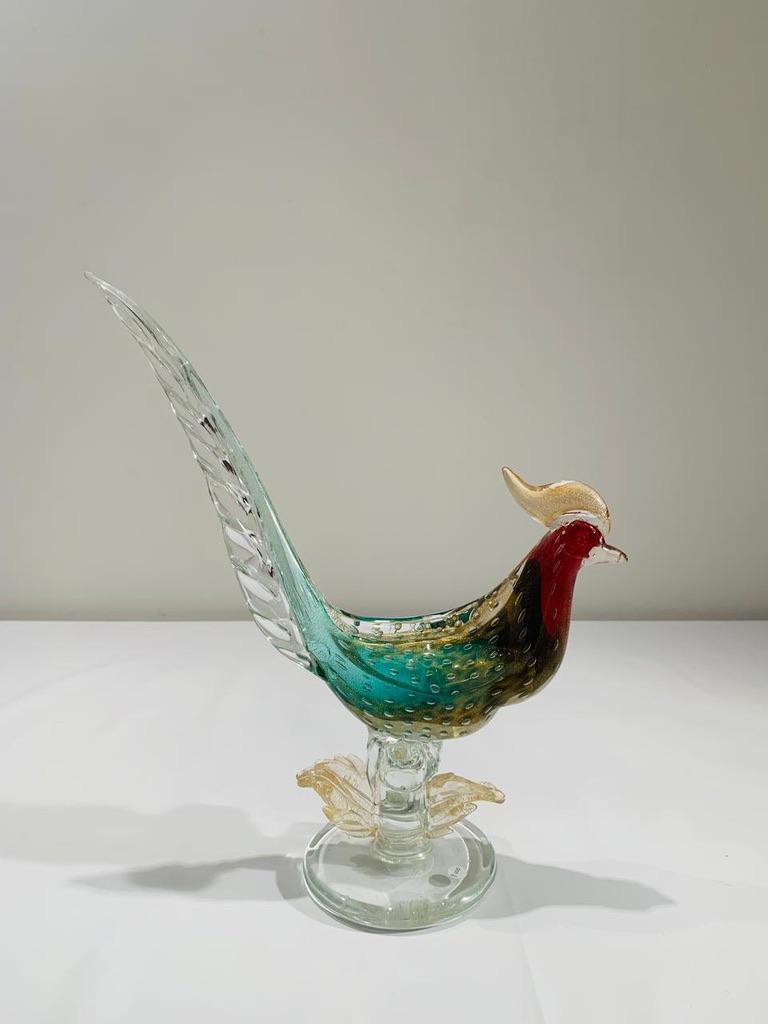 Incredible Archimede Seguso Murano glass with gold bicolor cock circa 1950.