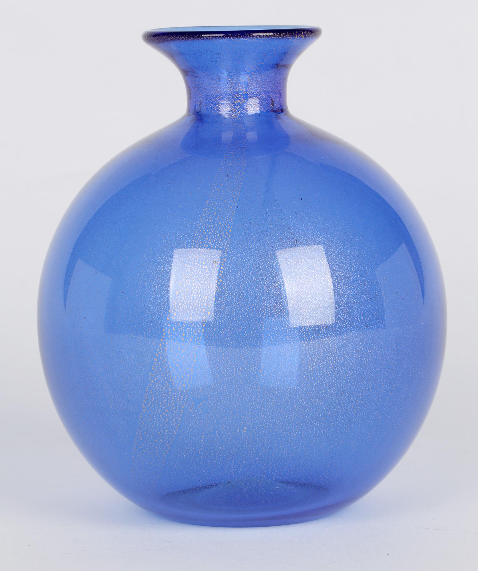 Modern Archimede Seguso Italian Murano Blue And Aventurine Art Glass Vase