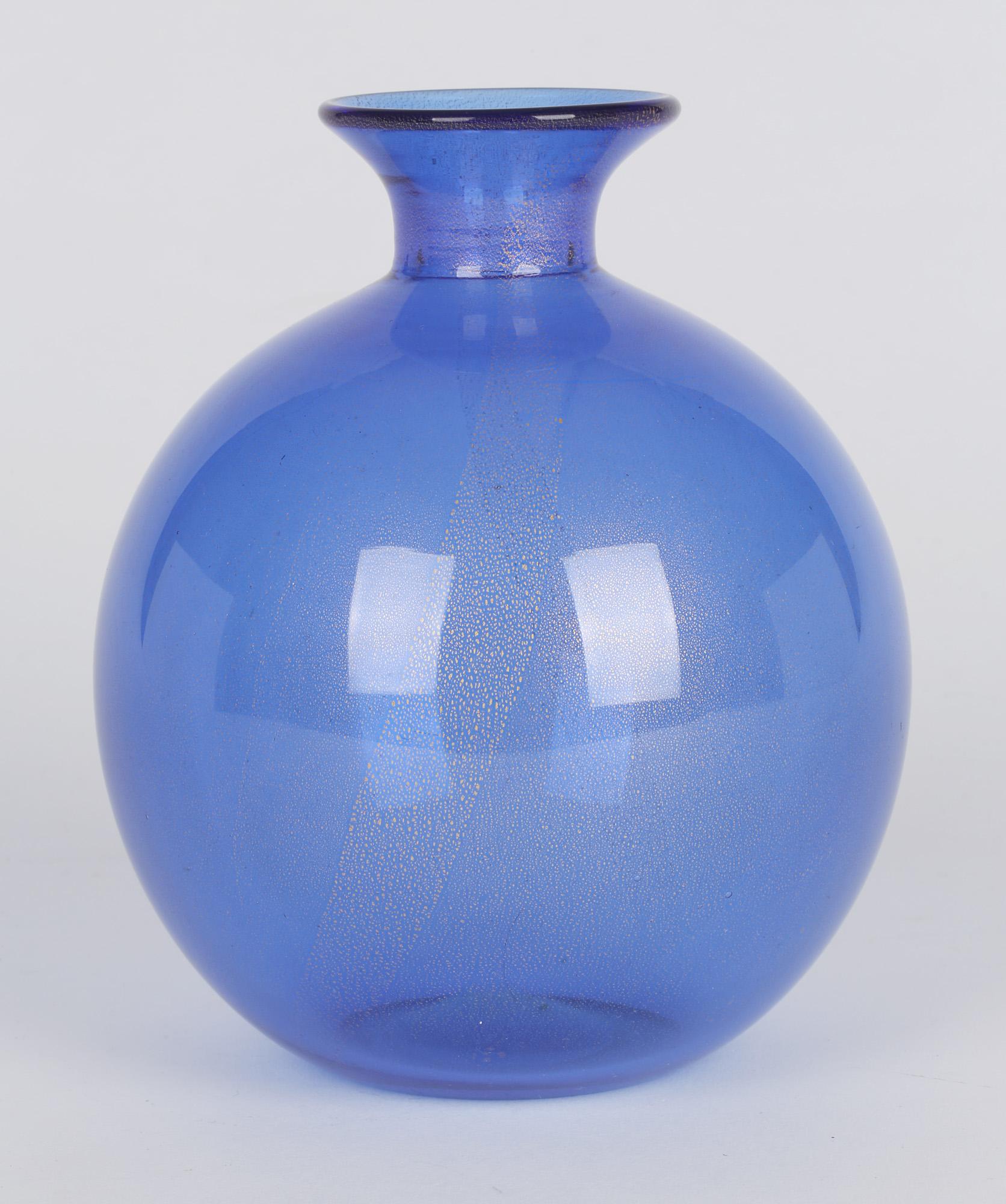 Archimede Seguso Italian Murano Blue And Aventurine Art Glass Vase 1